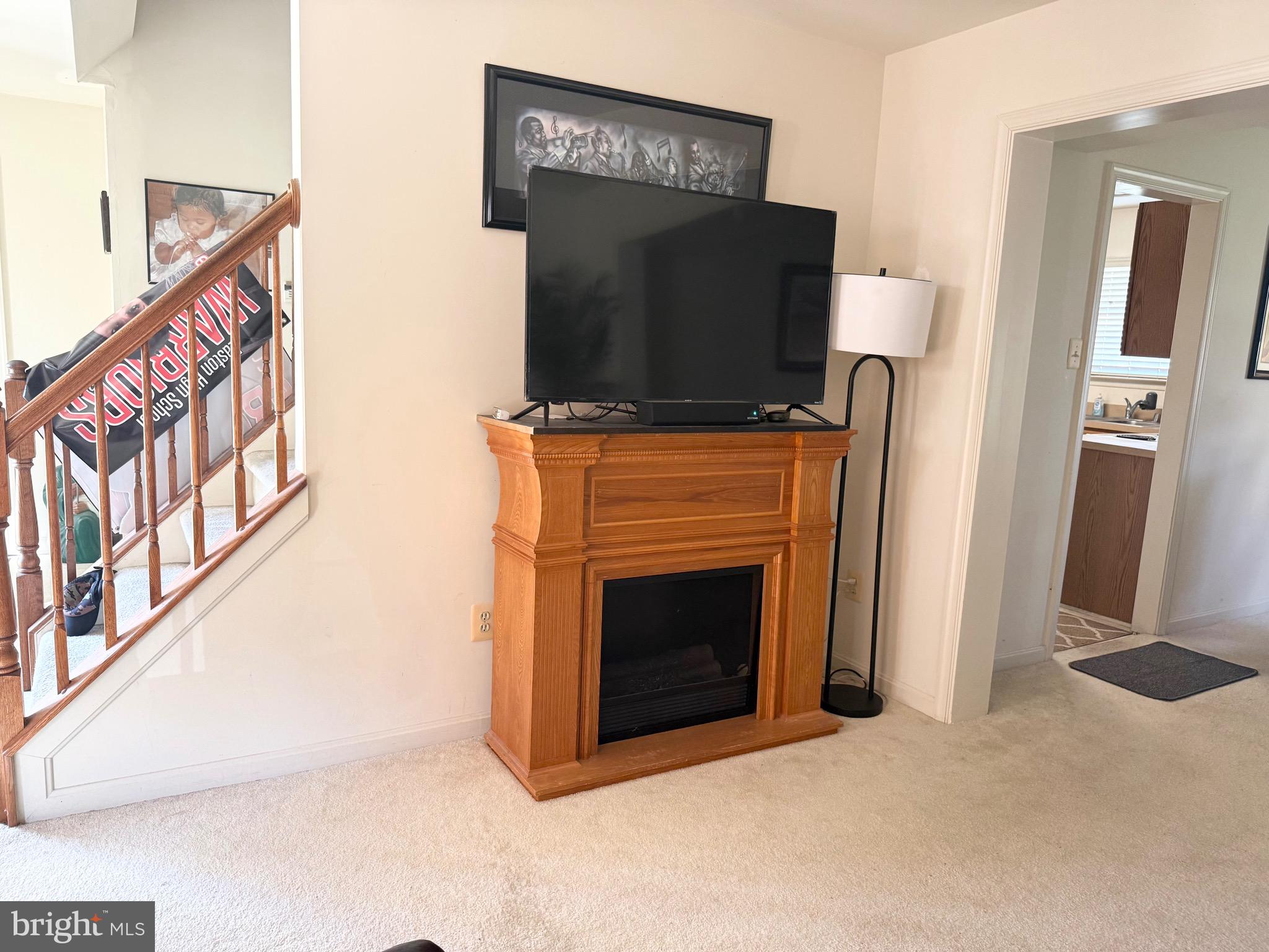 WOODSEDGE - Residential