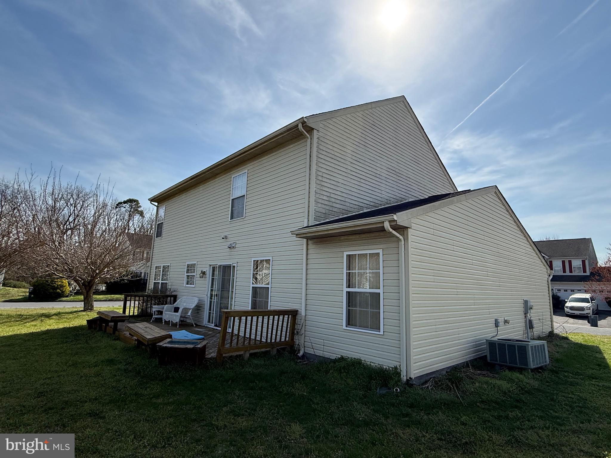 WOODSEDGE - Residential