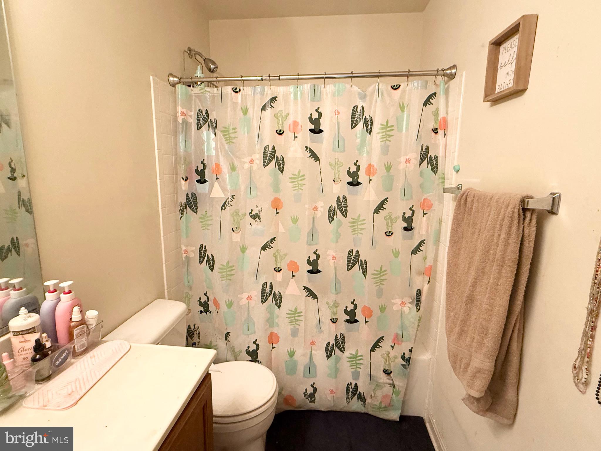 WOODSEDGE - Residential