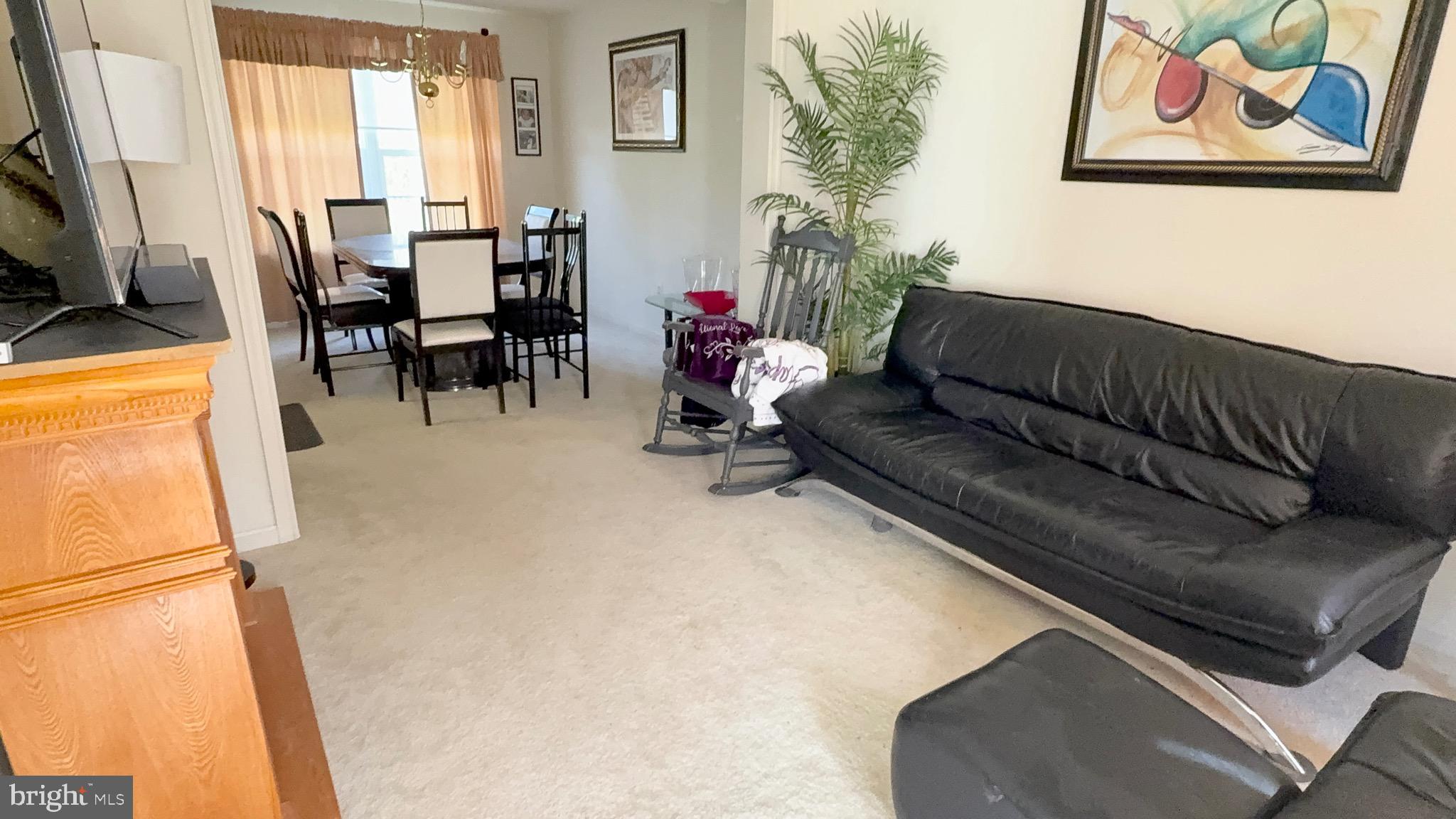 WOODSEDGE - Residential