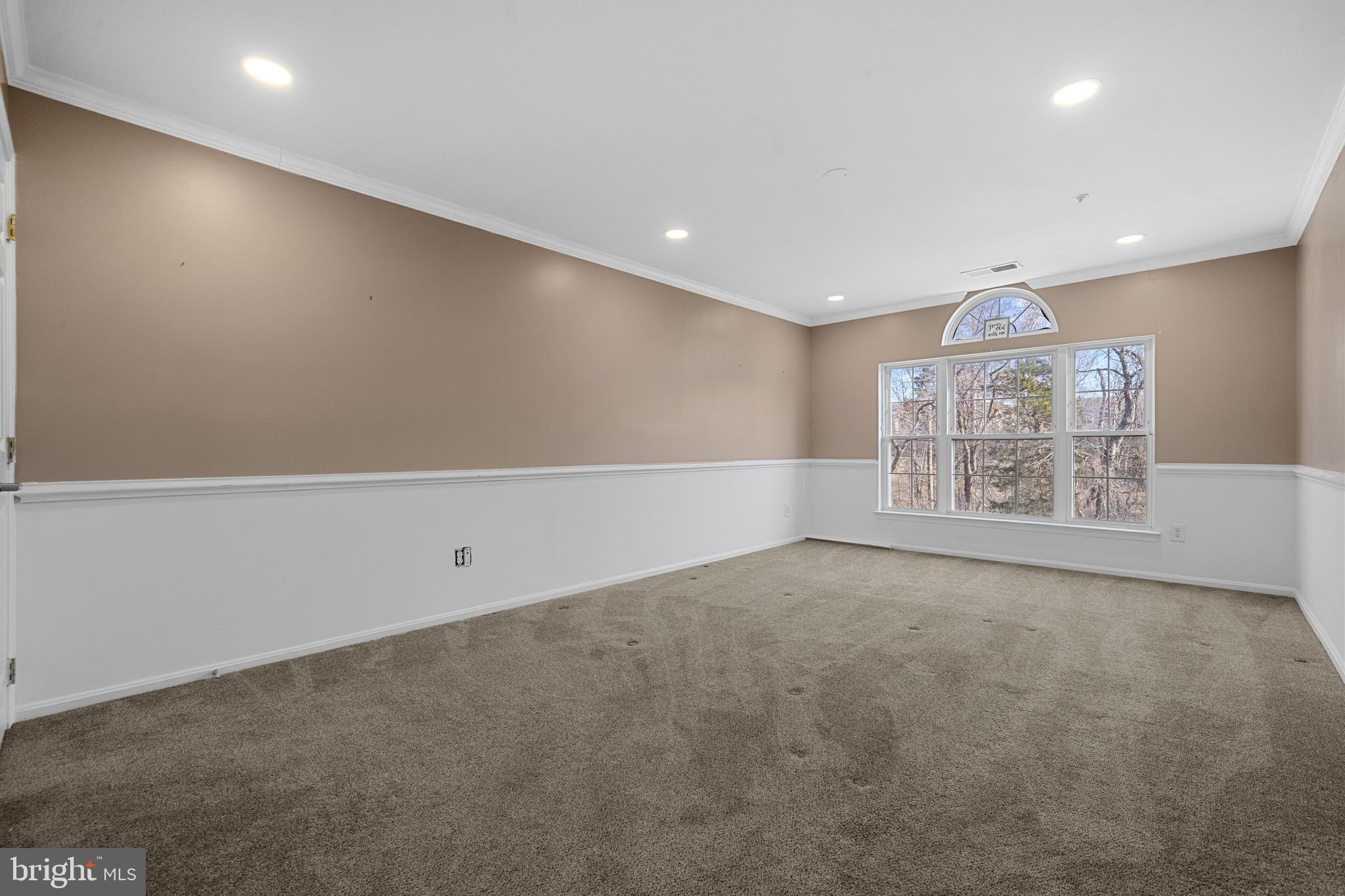 ASHBURN FARM - Residential