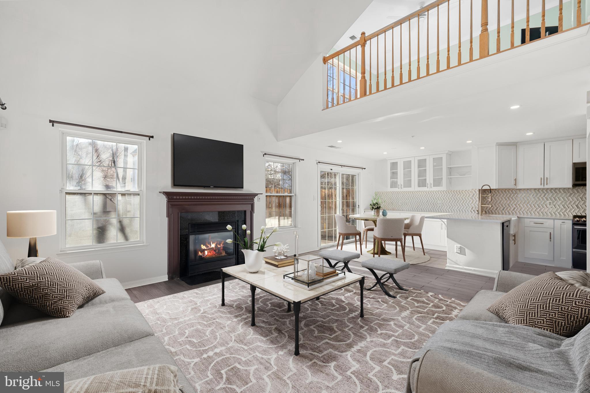 ASHBURN FARM - Residential
