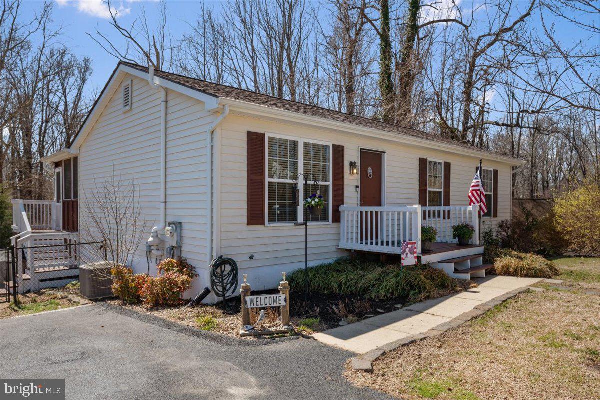 OLD BAYSIDE - Residential