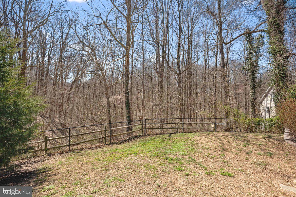 OLD BAYSIDE - Residential