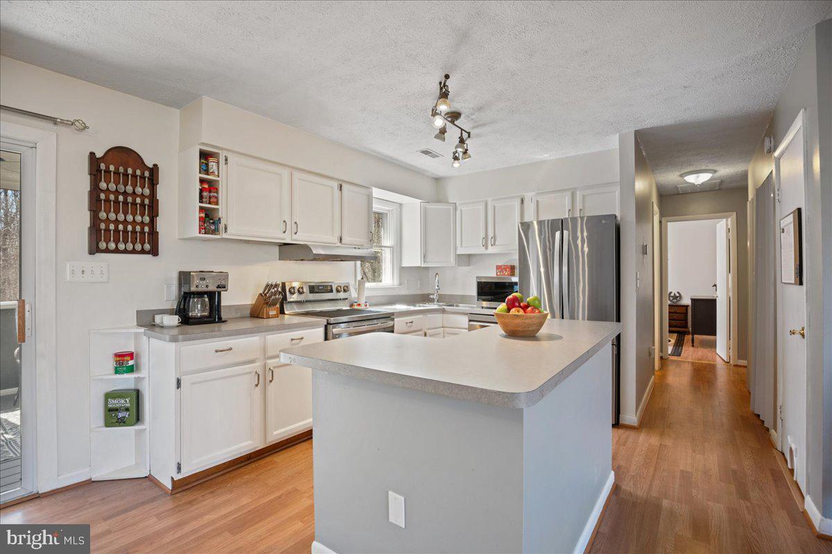 OLD BAYSIDE - Residential