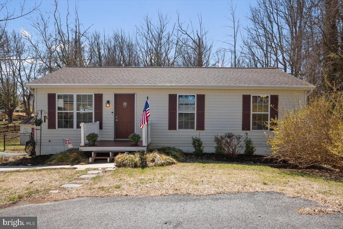 OLD BAYSIDE - Residential