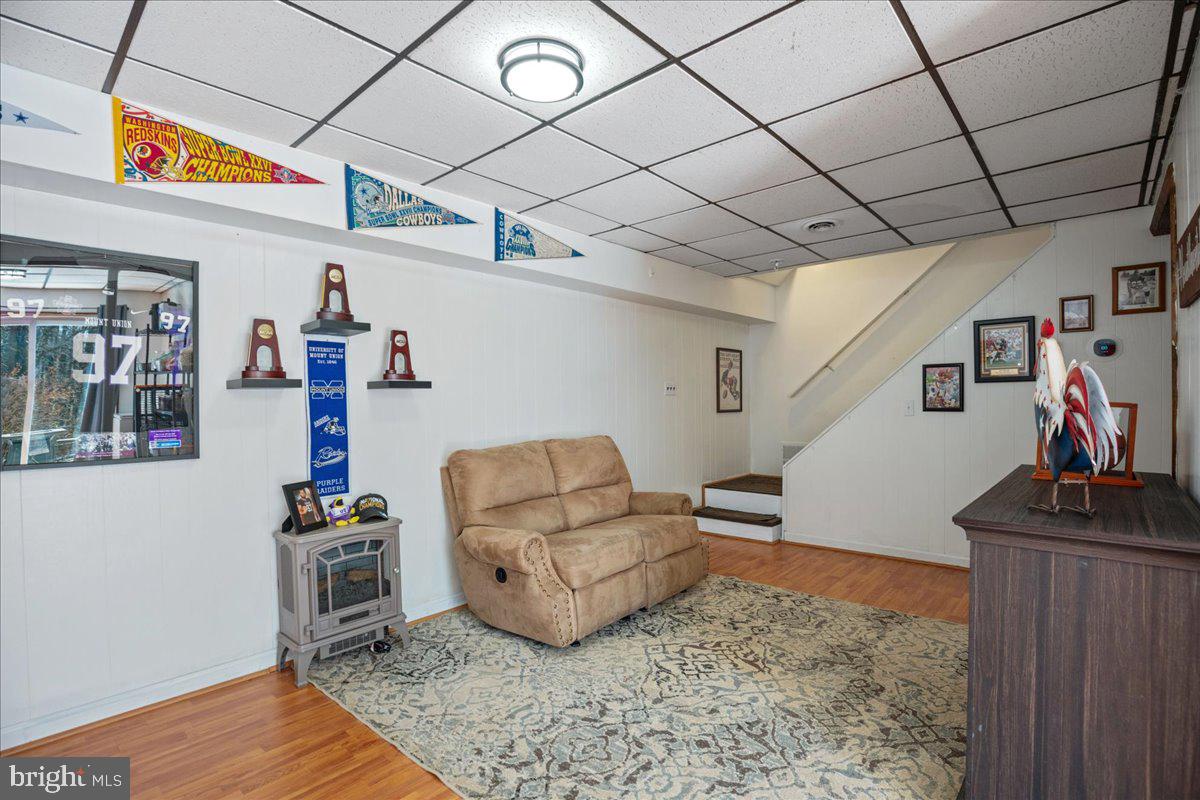 OLD BAYSIDE - Residential