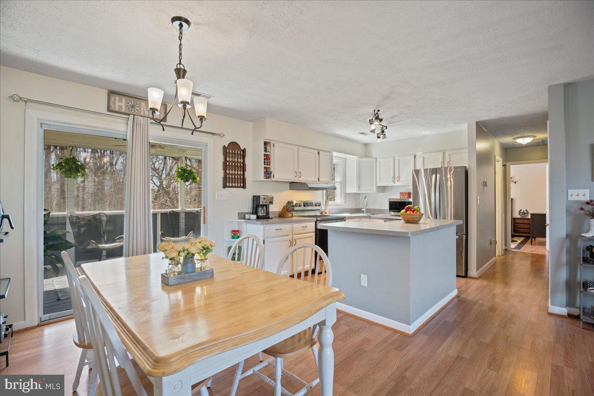 OLD BAYSIDE - Residential