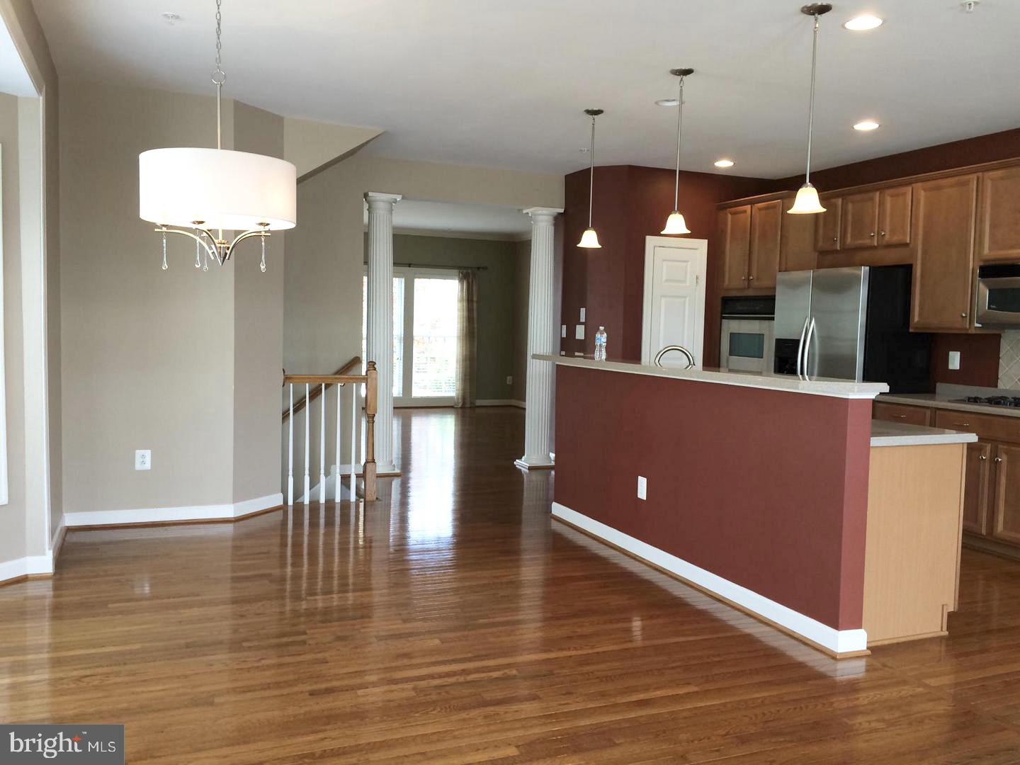 VILLAGES OF URBANA - Residential Lease