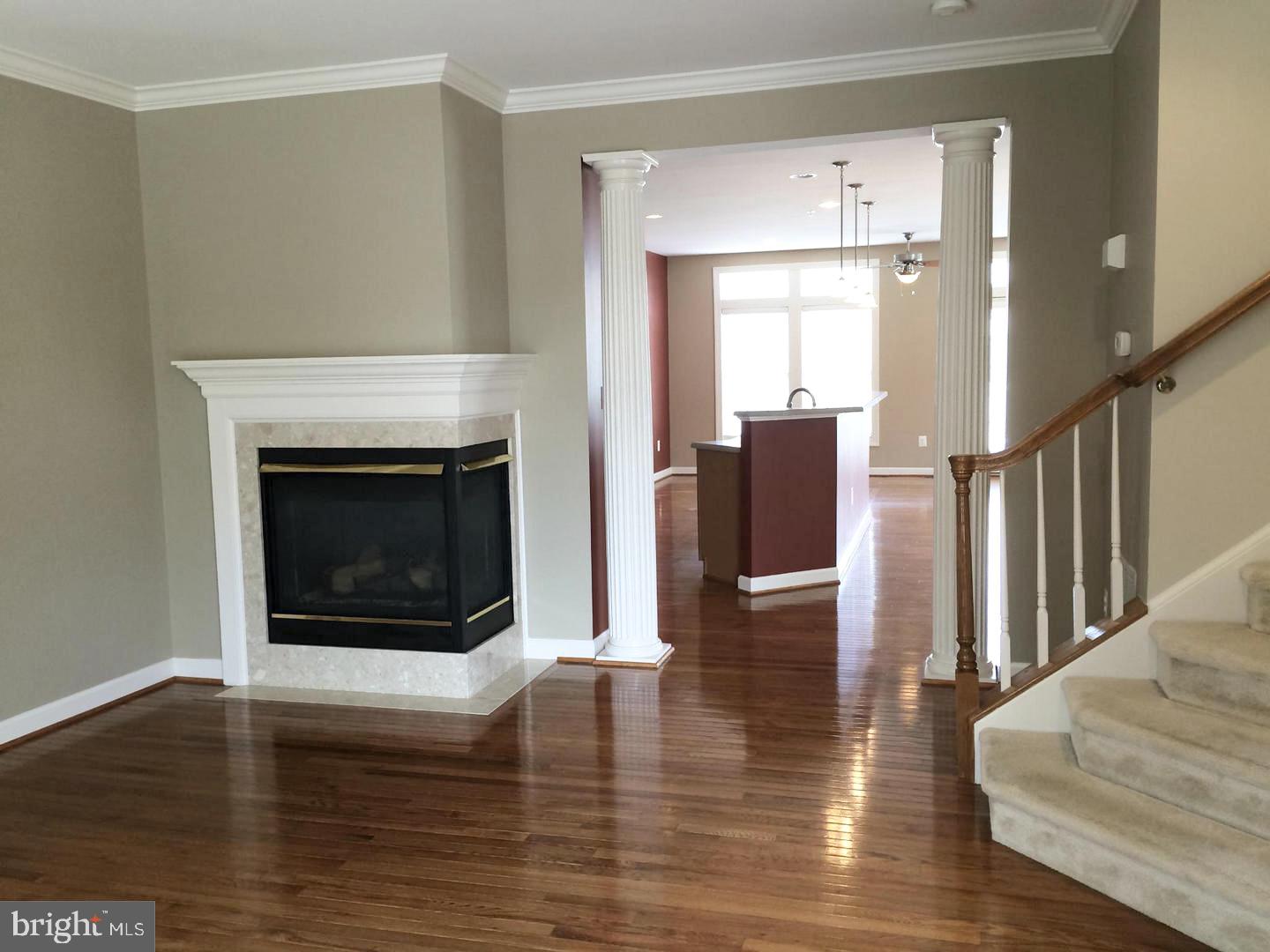 VILLAGES OF URBANA - Residential Lease