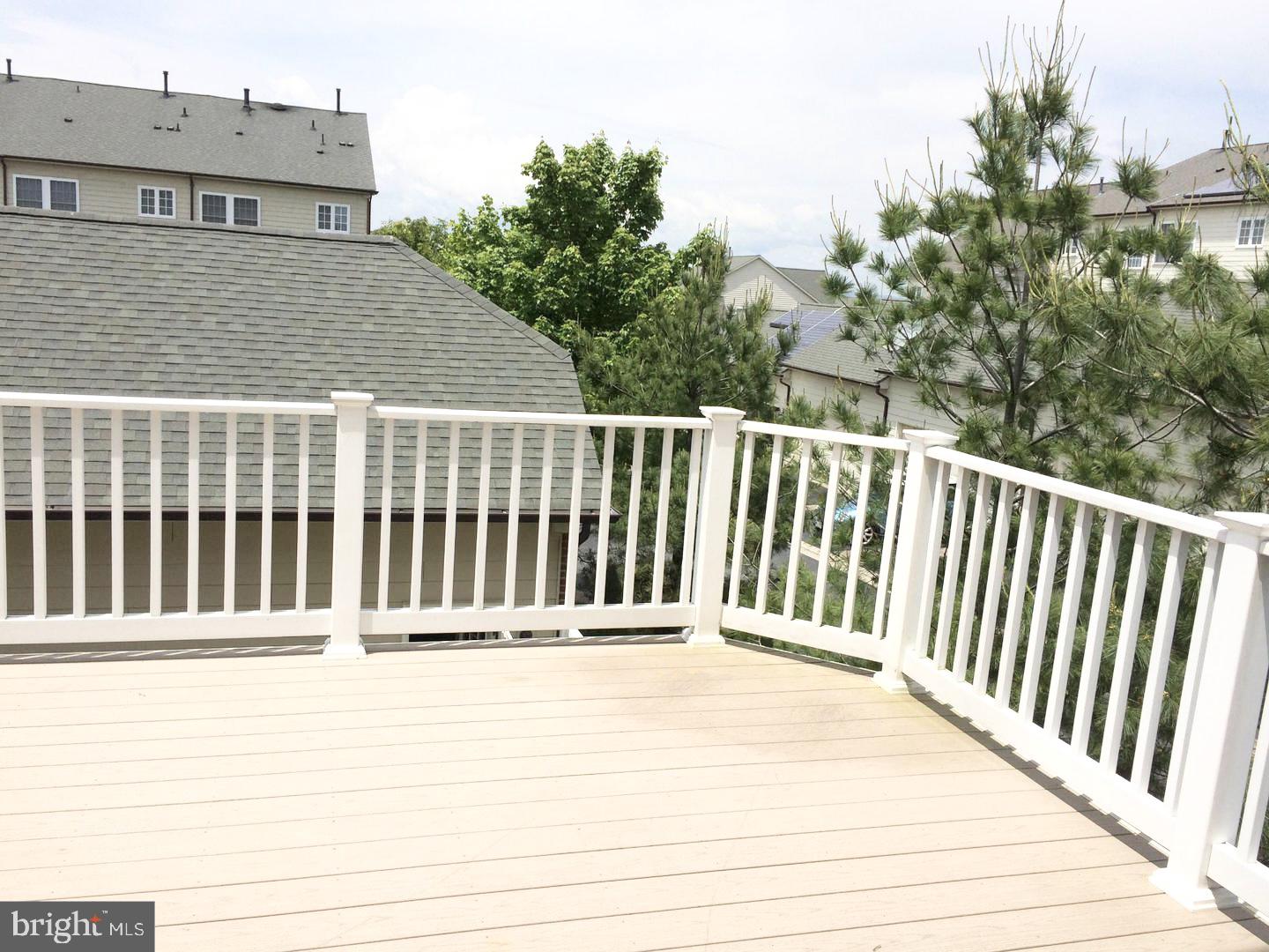 VILLAGES OF URBANA - Residential Lease