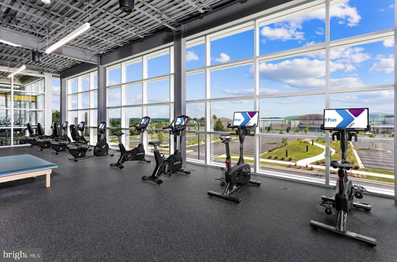 VILLAGES OF URBANA - Residential Lease