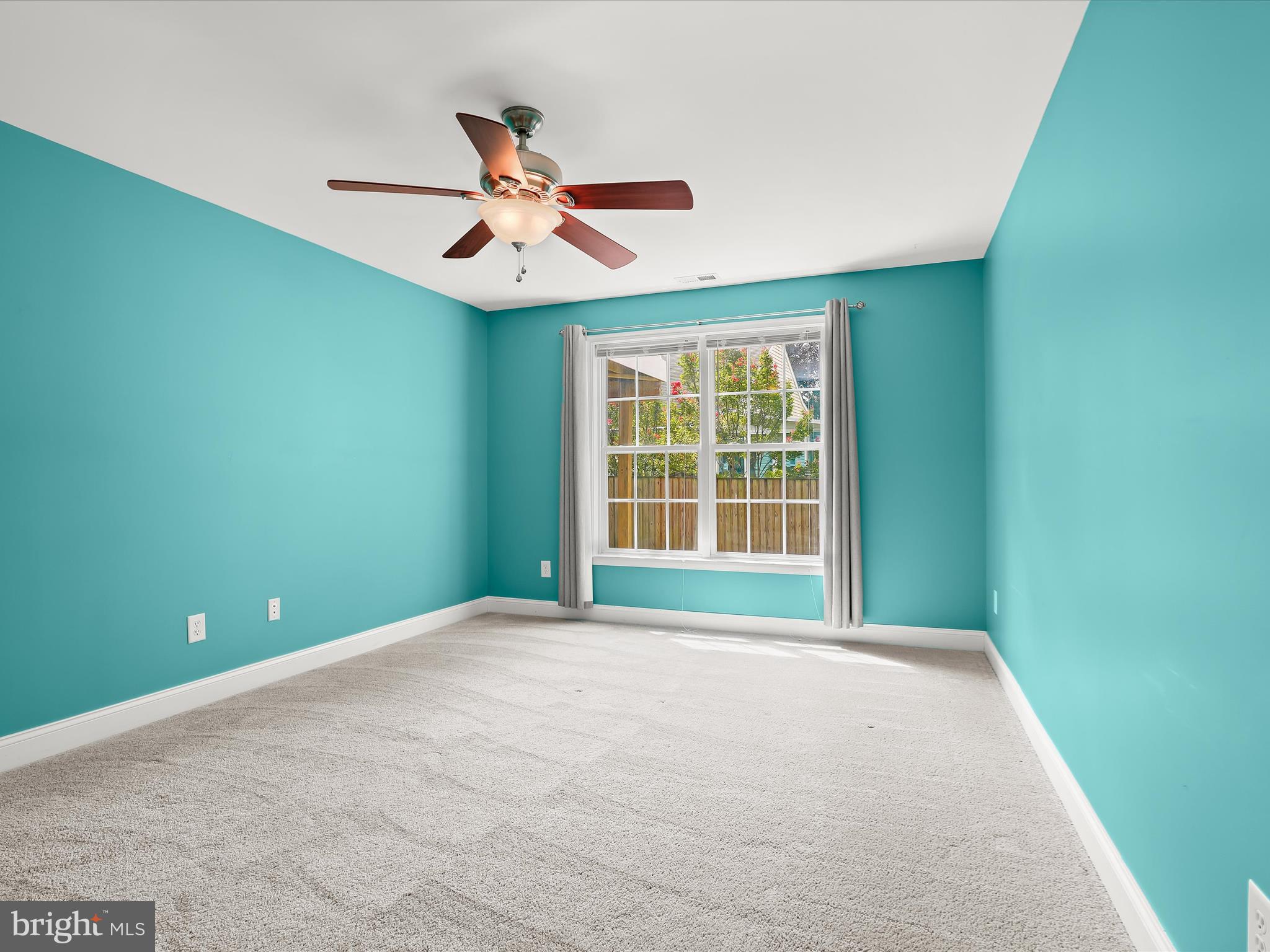 CARROLLTON MANOR - Residential Lease