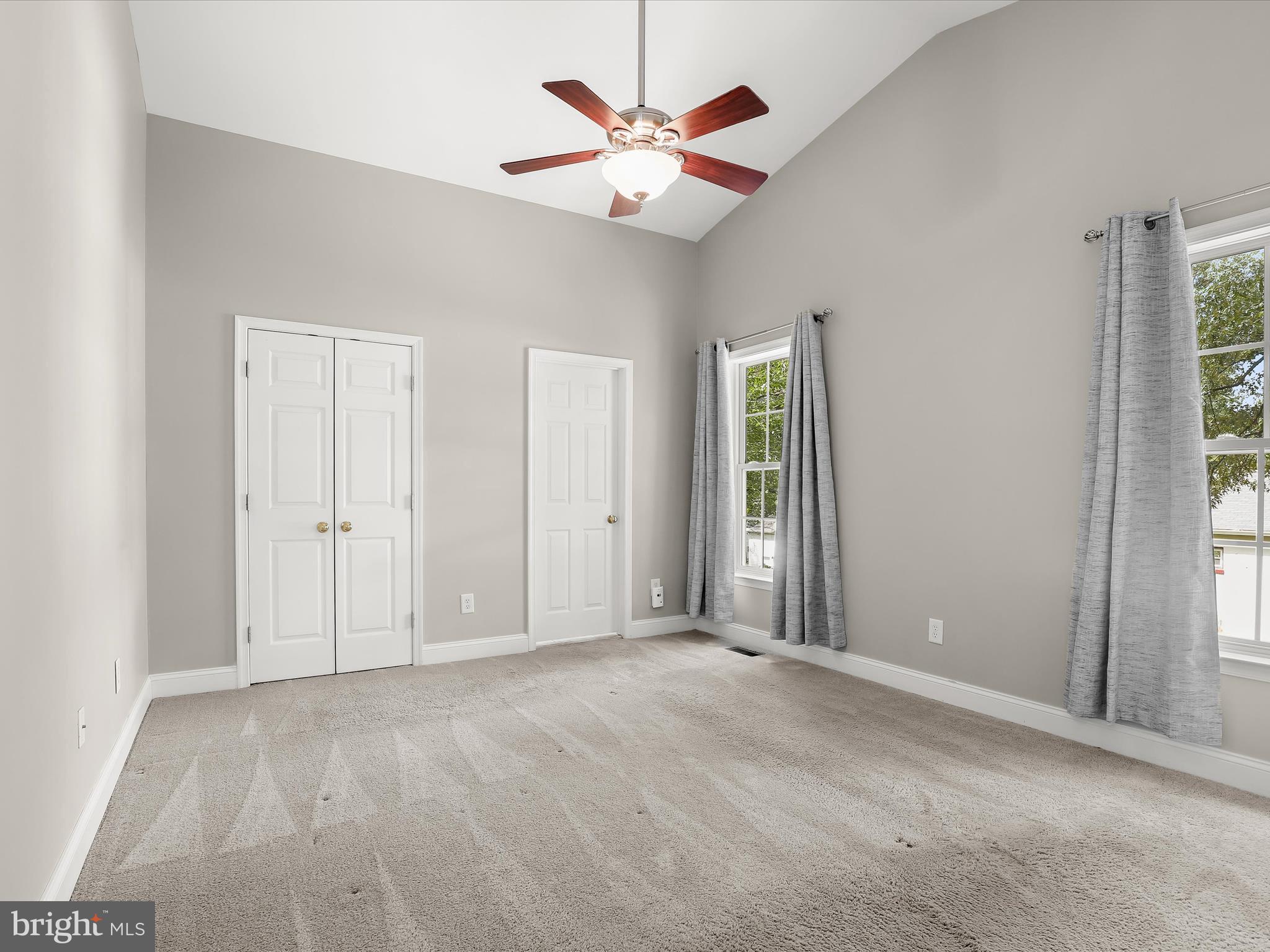 CARROLLTON MANOR - Residential Lease