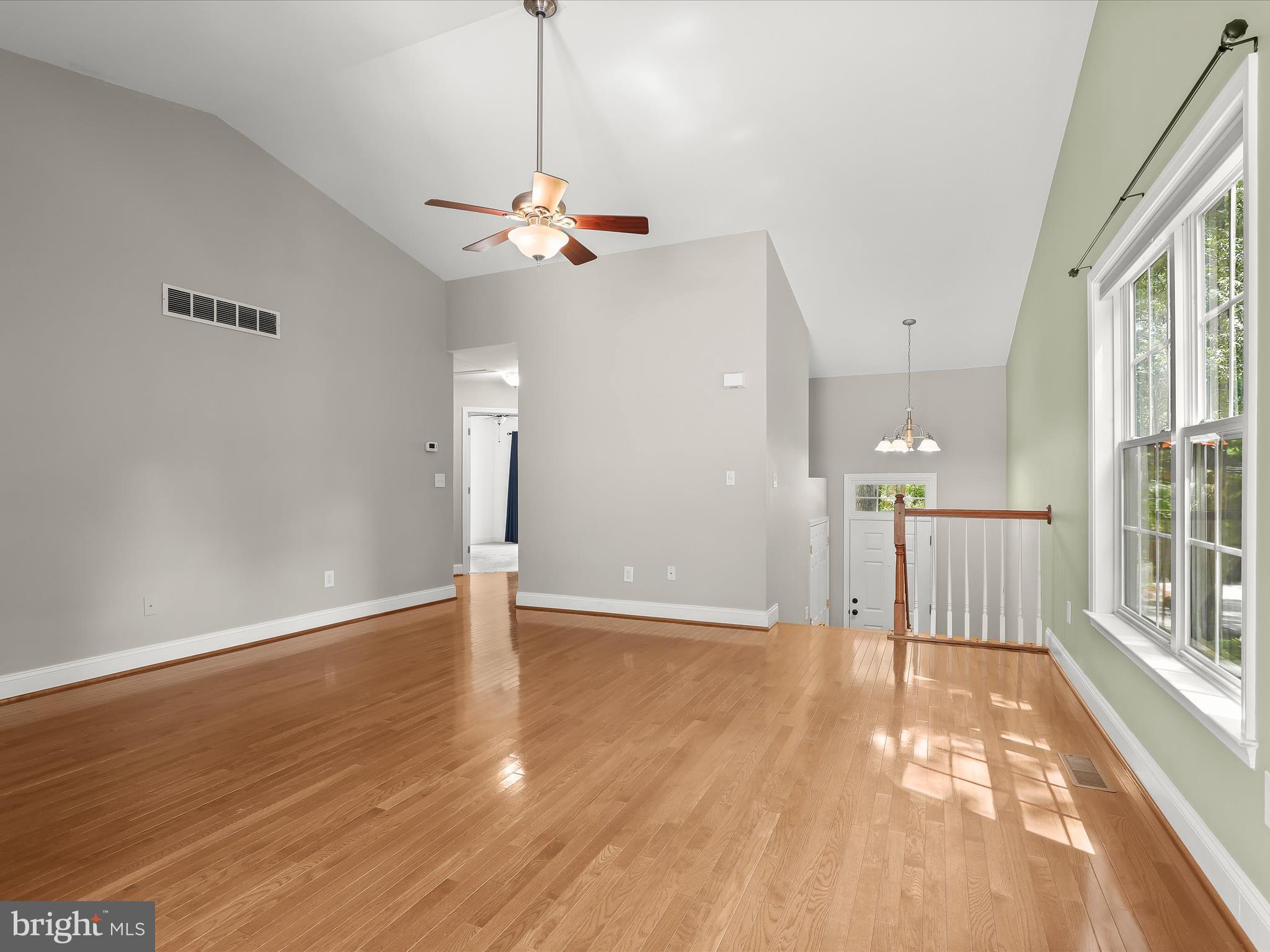 CARROLLTON MANOR - Residential Lease