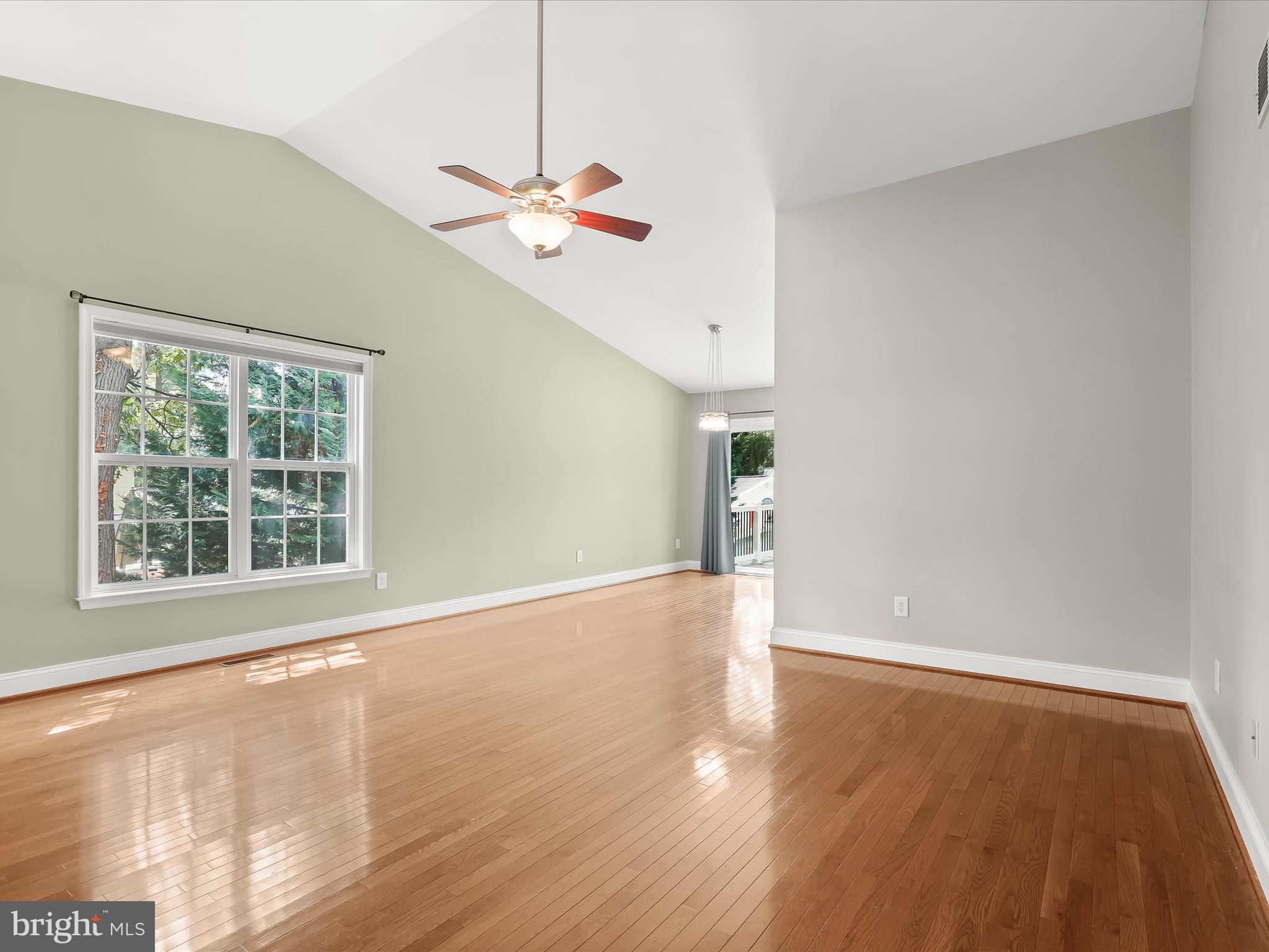 CARROLLTON MANOR - Residential Lease