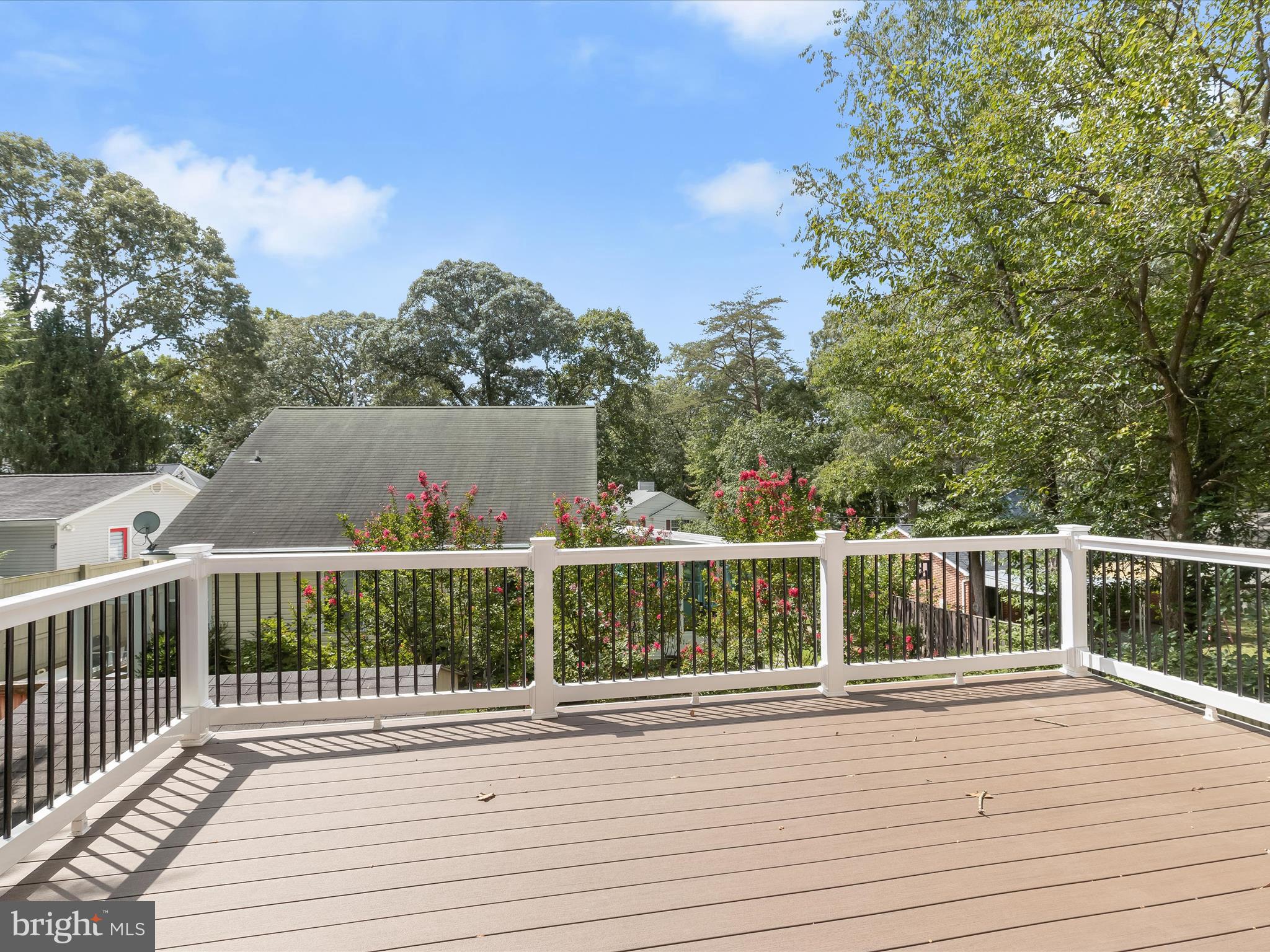 CARROLLTON MANOR - Residential Lease