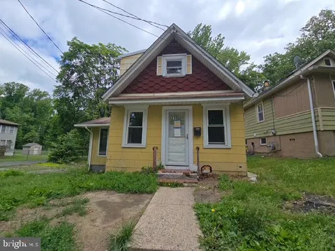 MLS: NJCD2119002