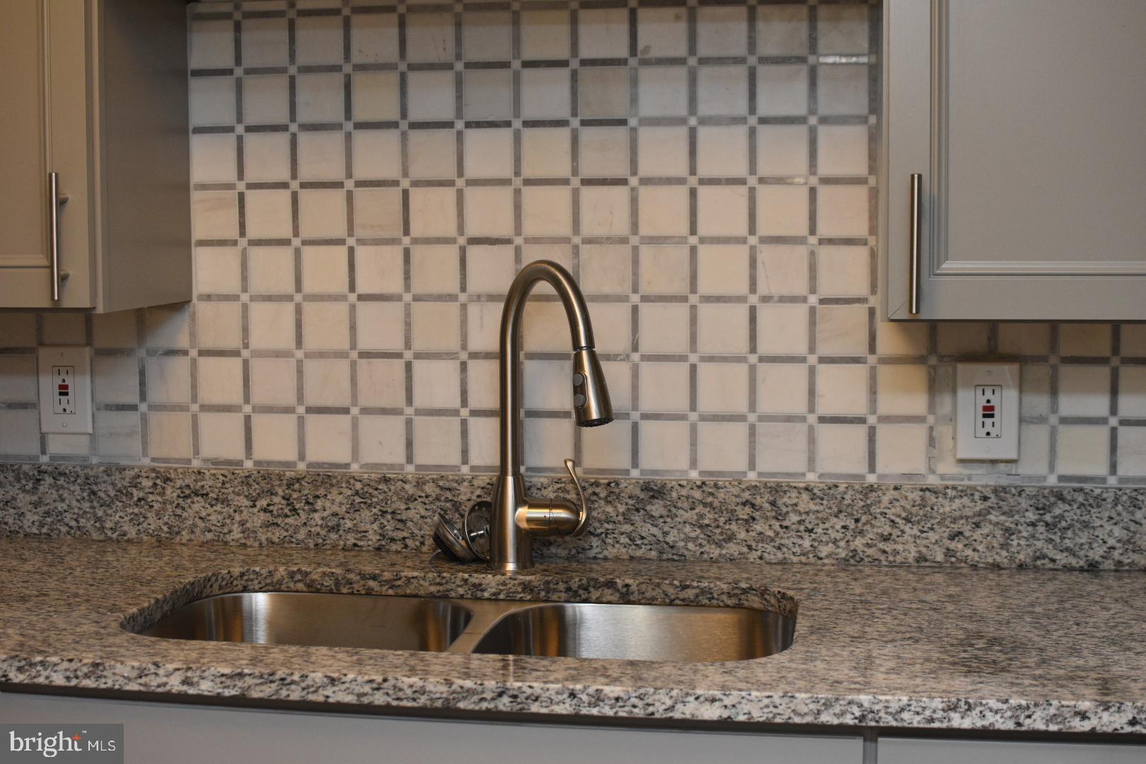 PARKVILLE - Residential