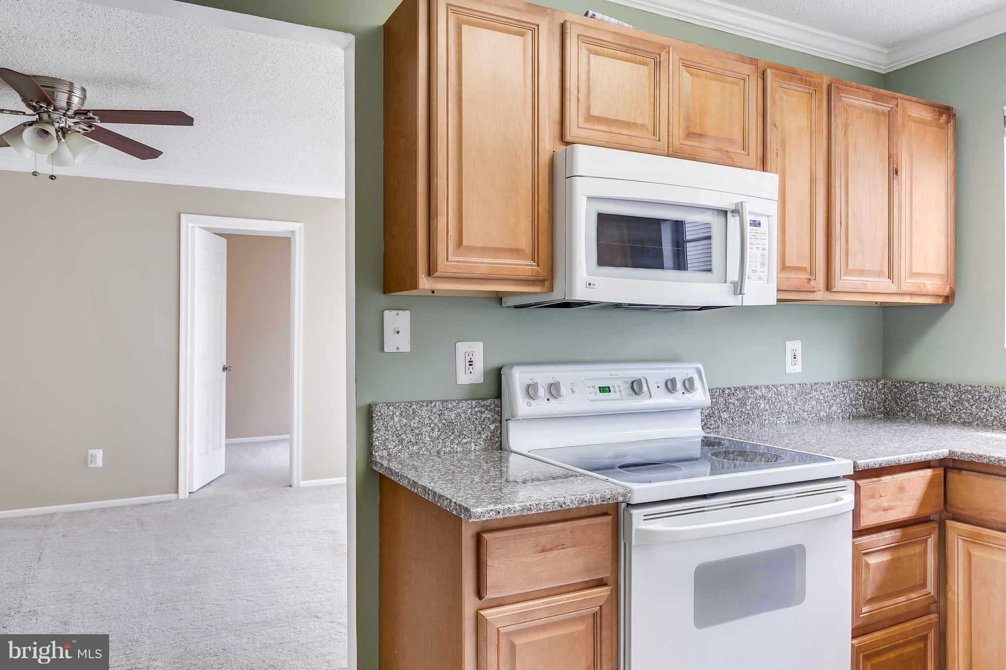 FOX CHASE/EXETER - Residential Lease