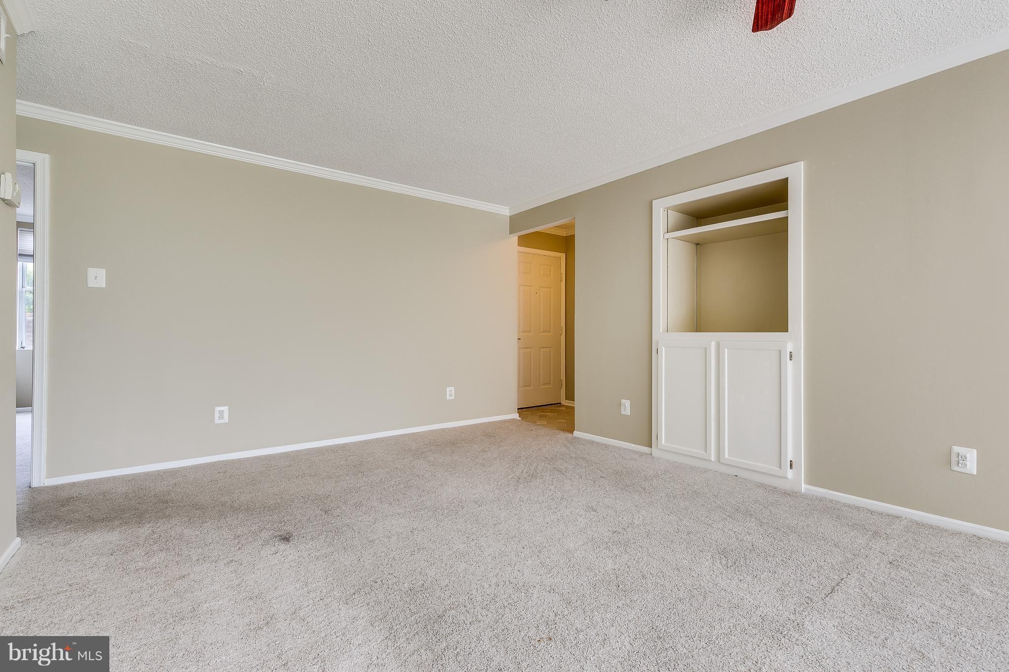 FOX CHASE/EXETER - Residential Lease