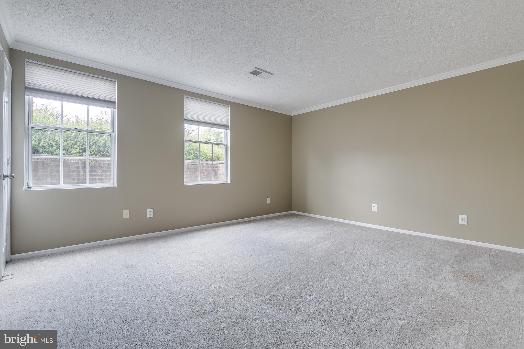 FOX CHASE/EXETER - Residential Lease