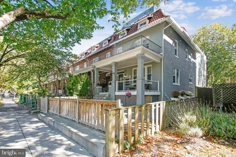 Photo of 4315 New Hampshire Avenue NW #1, WASHINGTON, DC 20011 (MLS # DCDC2227492) Photo of 4315 New Hampshire Avenue NW #1, WASHINGTON, DC 20011 (MLS # DCDC2227492)