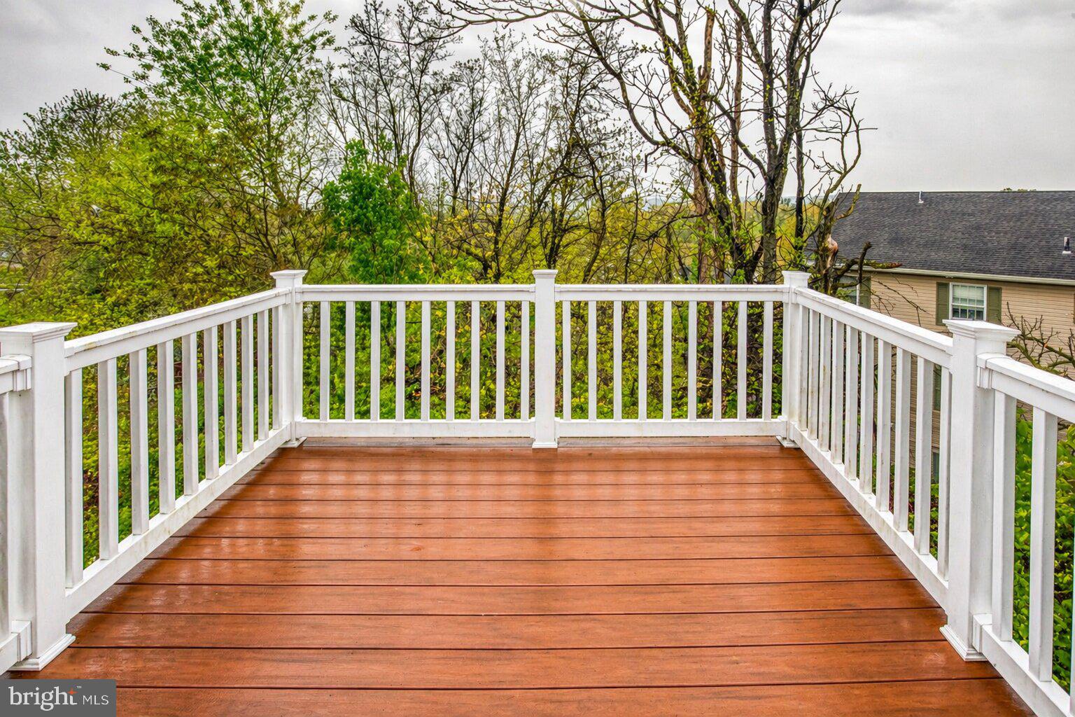 MANATAWNY VILLAGE - Residential