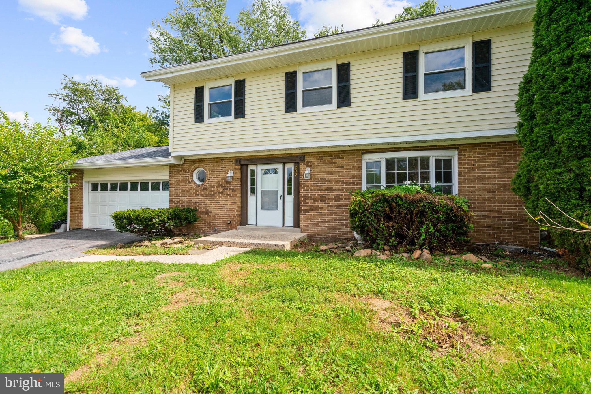 200 GLADE BOULEVARD