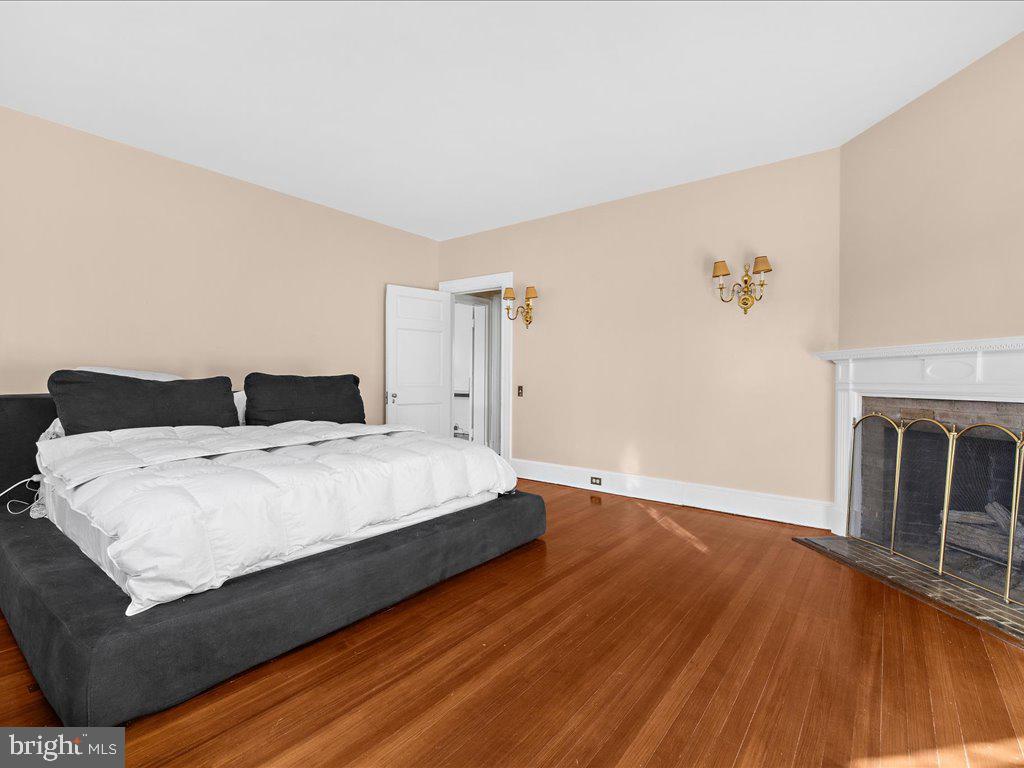 GUILFORD - Residential