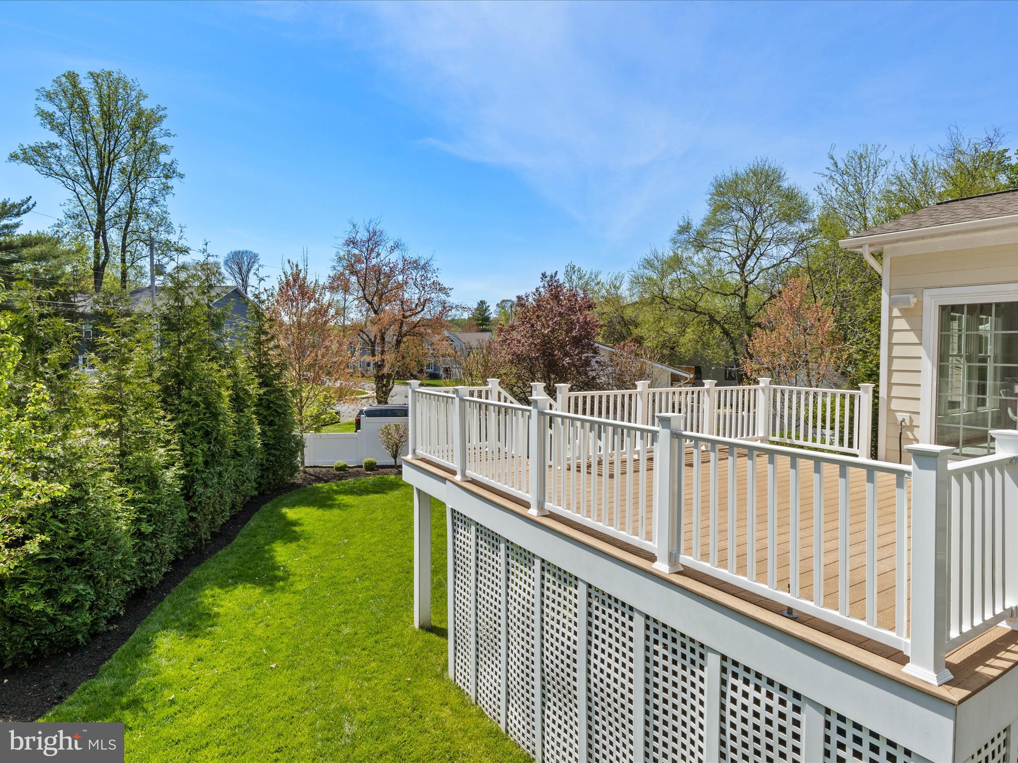 VIENNA WOODS - Residential