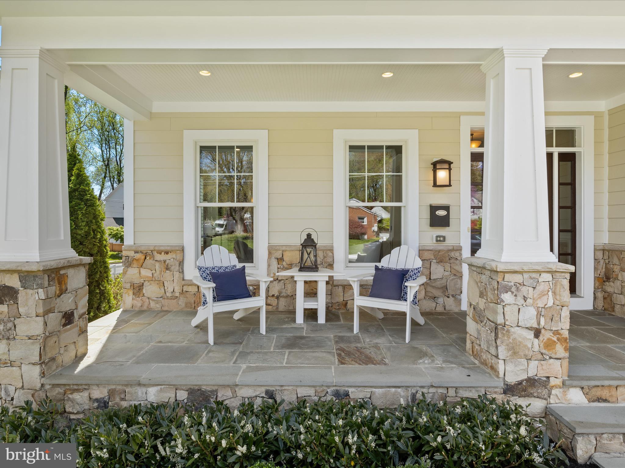 VIENNA WOODS - Residential