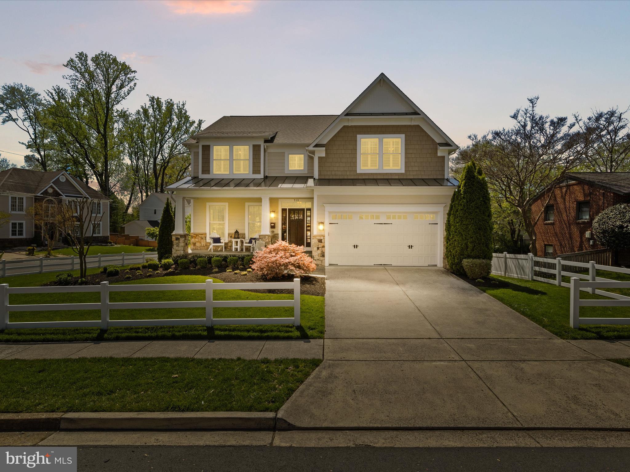 VIENNA WOODS - Residential