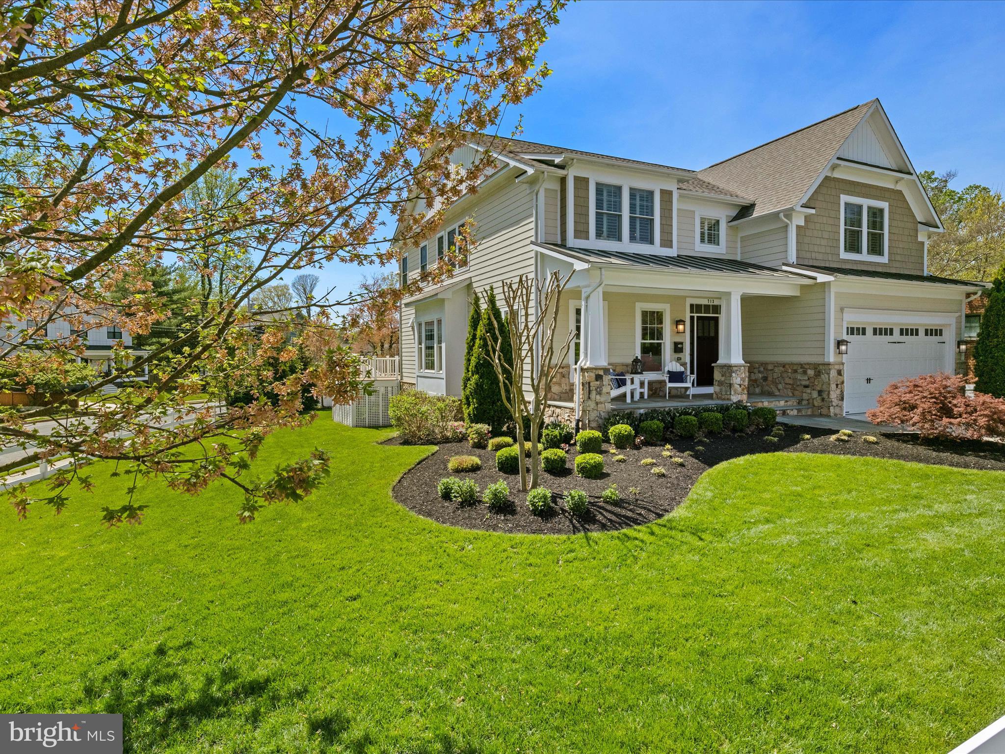 VIENNA WOODS - Residential