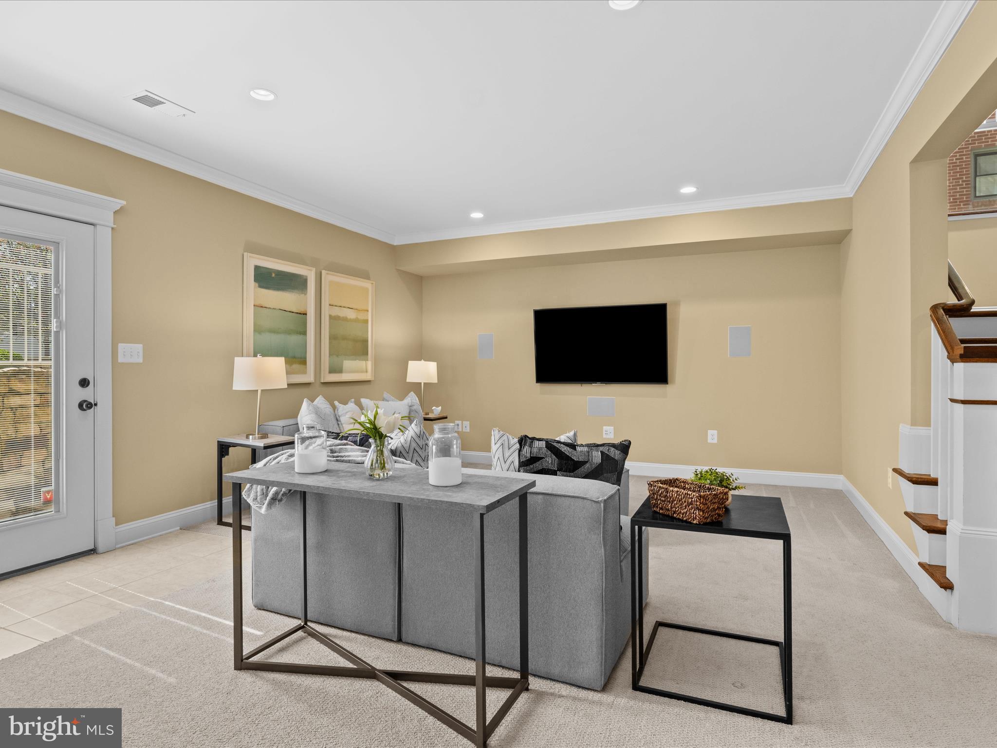 VIENNA WOODS - Residential