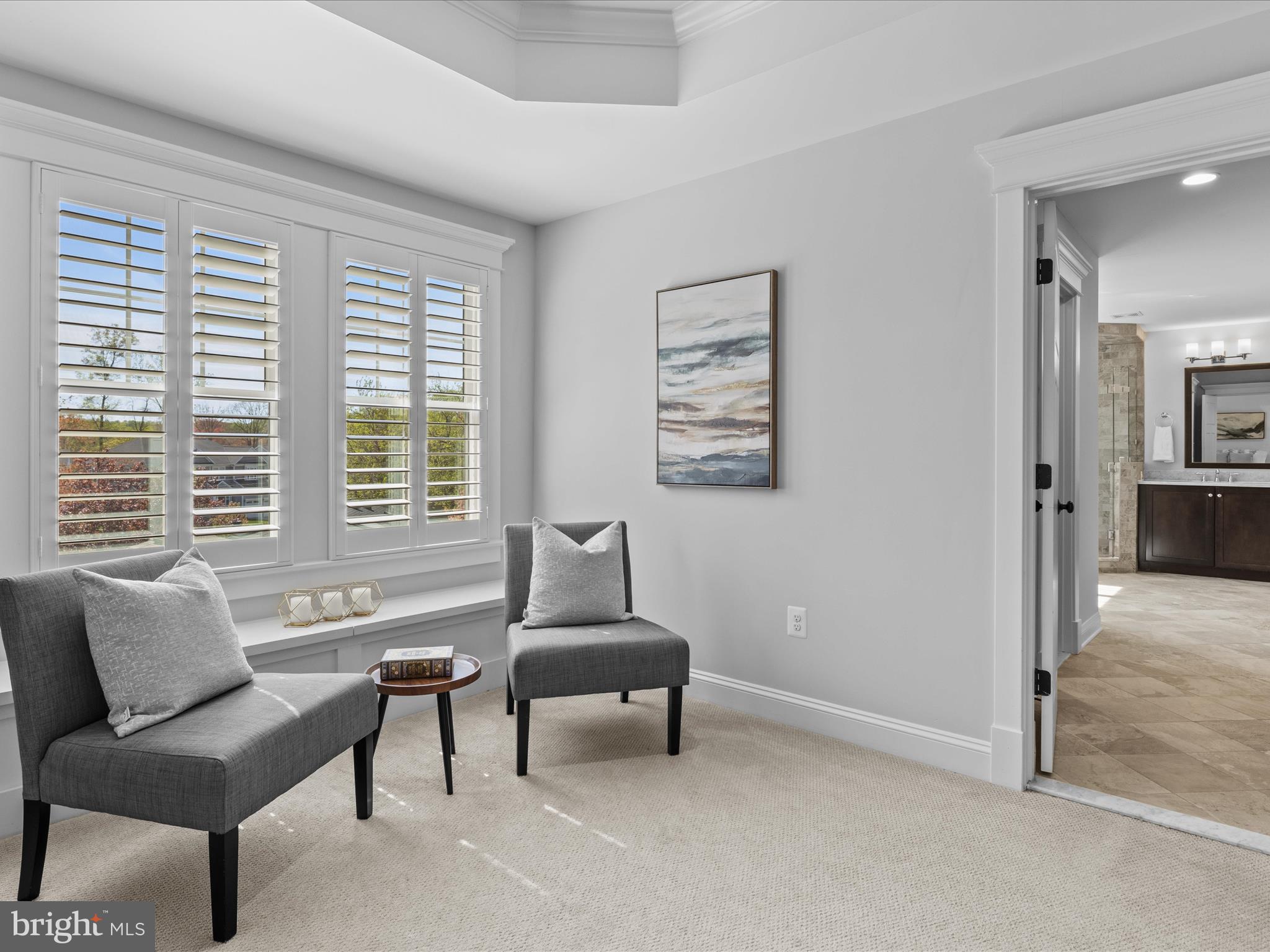 VIENNA WOODS - Residential