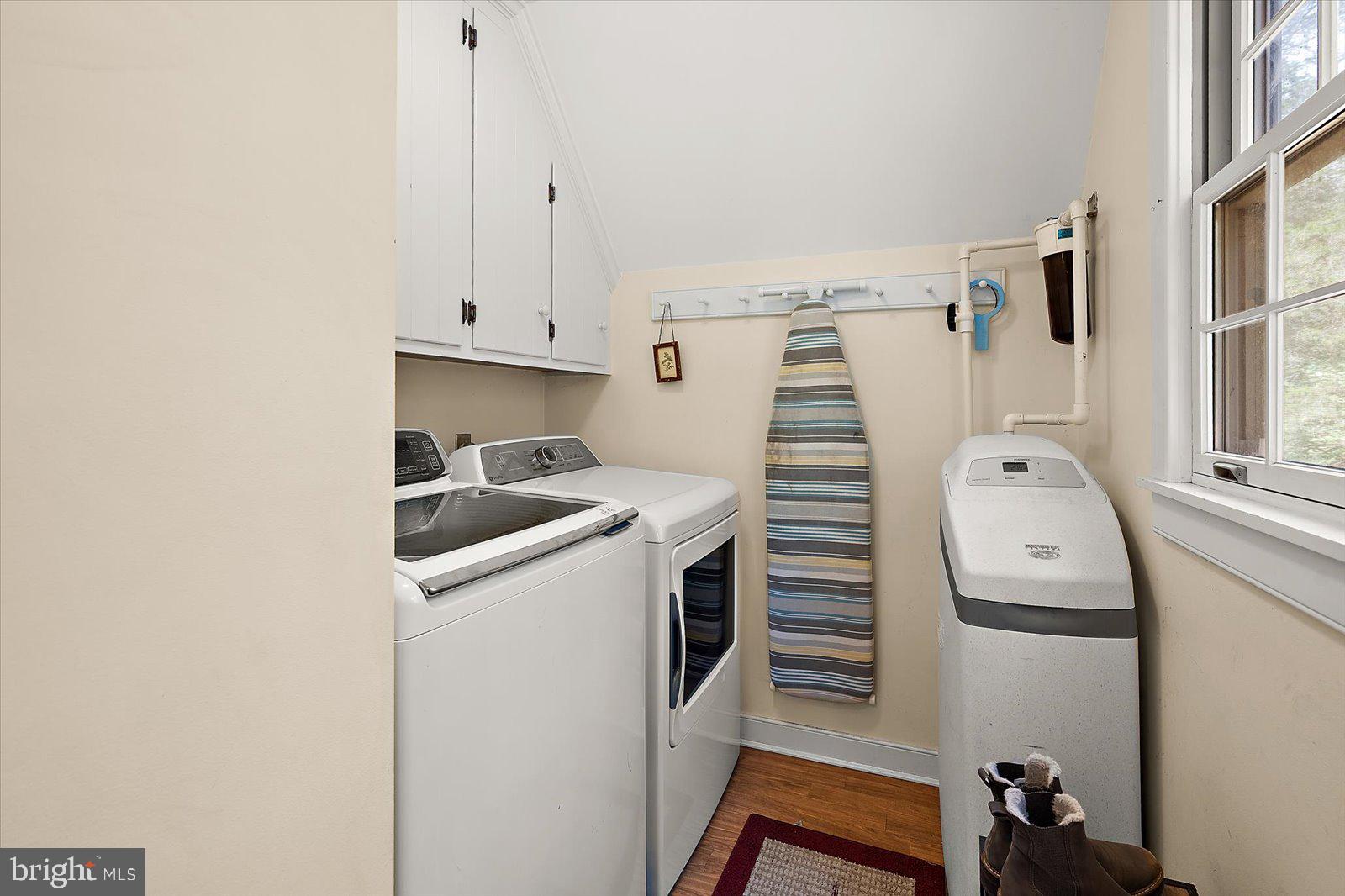 MILLVILLE ACRES - Residential