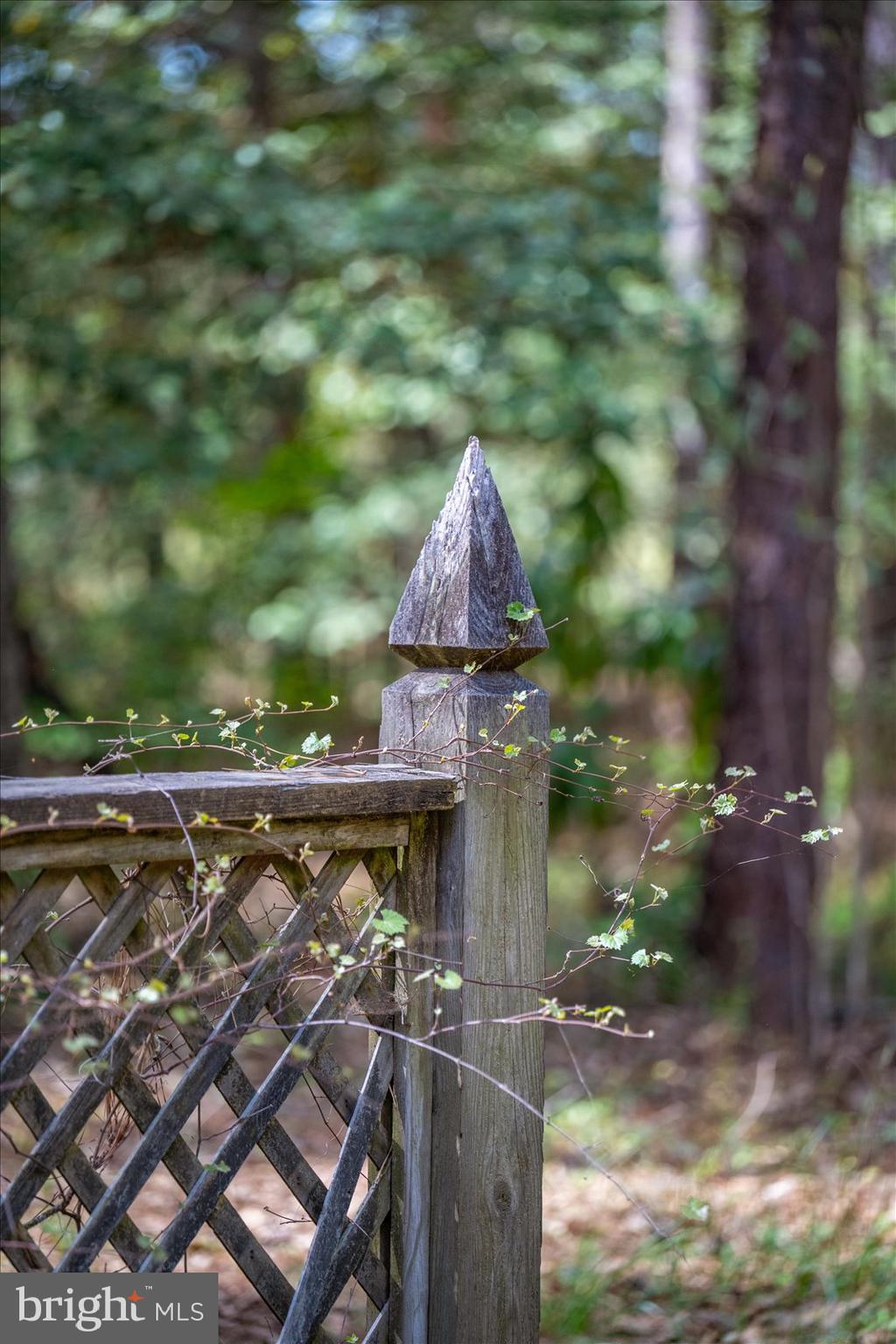 MILLVILLE ACRES - Residential