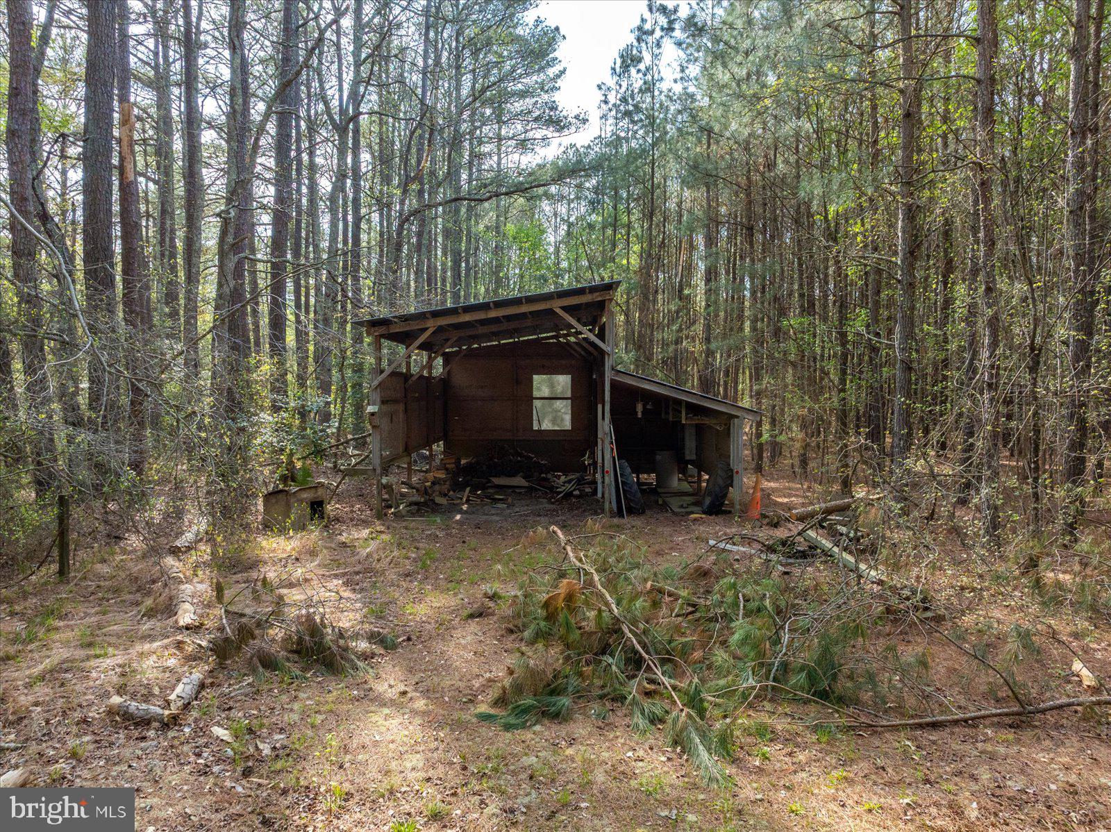 MILLVILLE ACRES - Residential