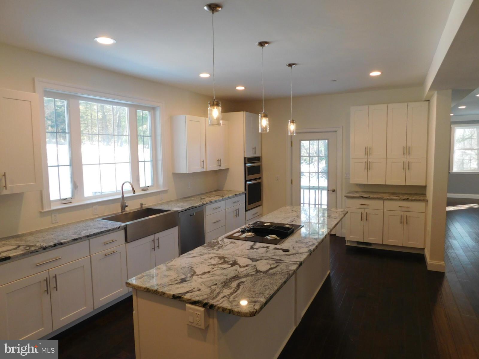 CARROLL MANOR - Residential