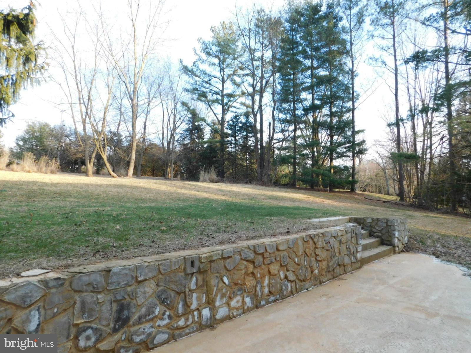 CARROLL MANOR - Residential