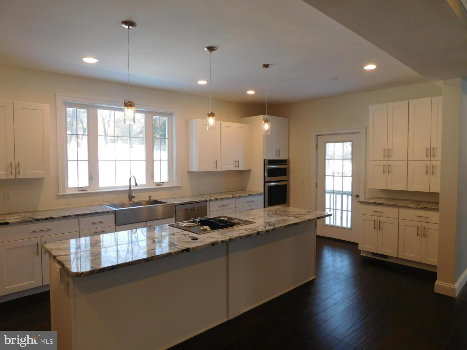 CARROLL MANOR - Residential