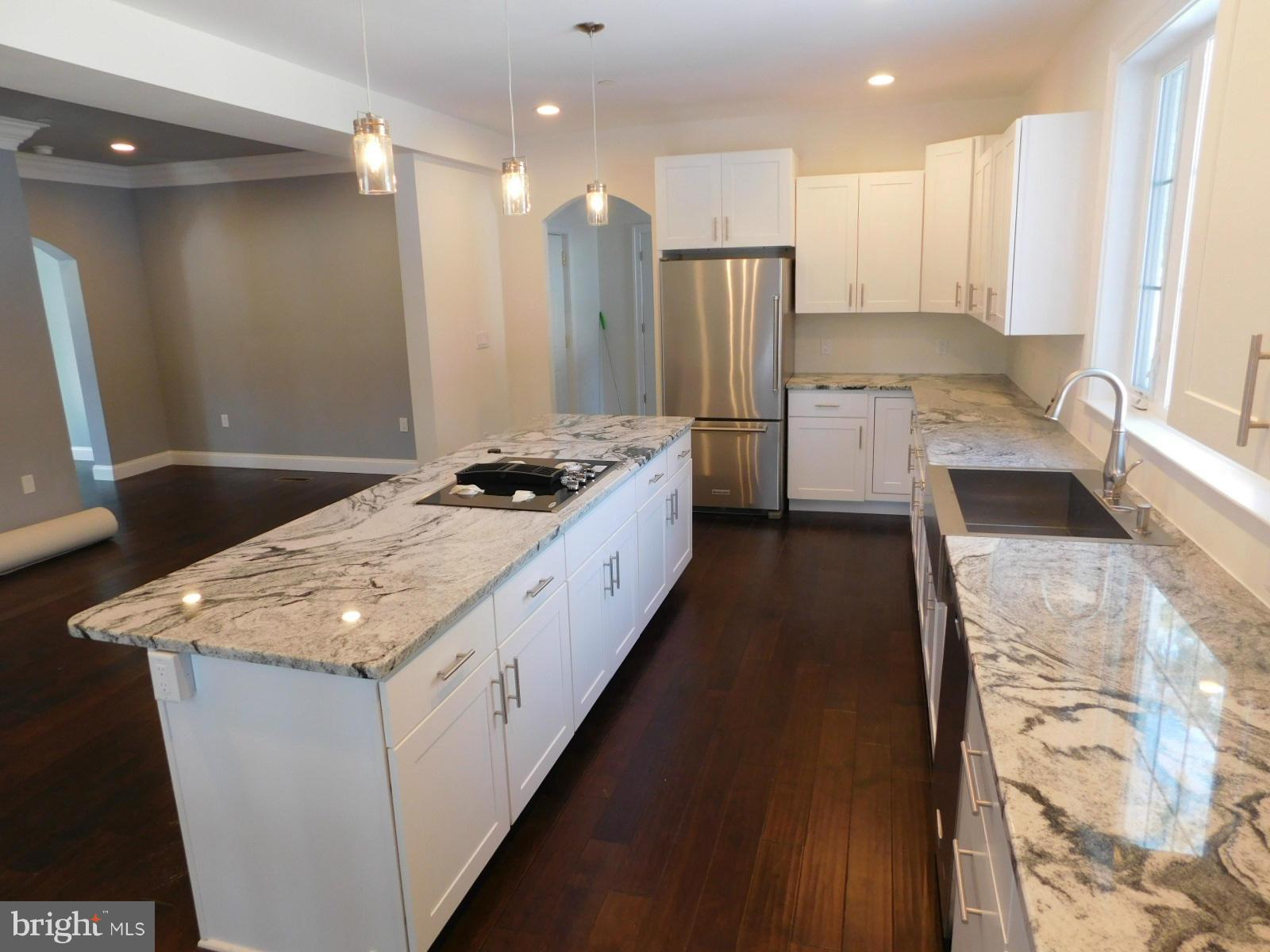 CARROLL MANOR - Residential