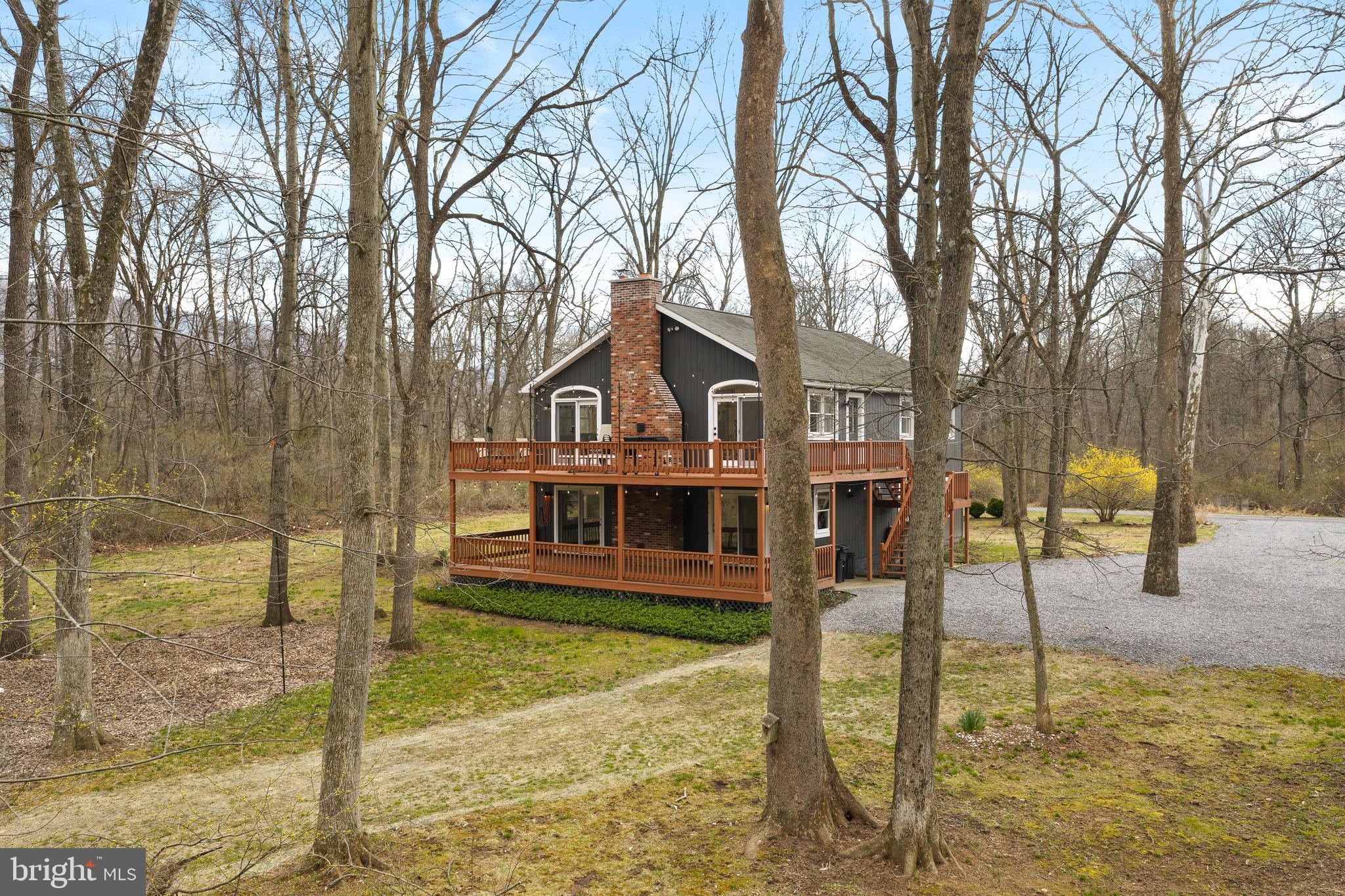 LOCUST BY THE JUNIATA - Residential