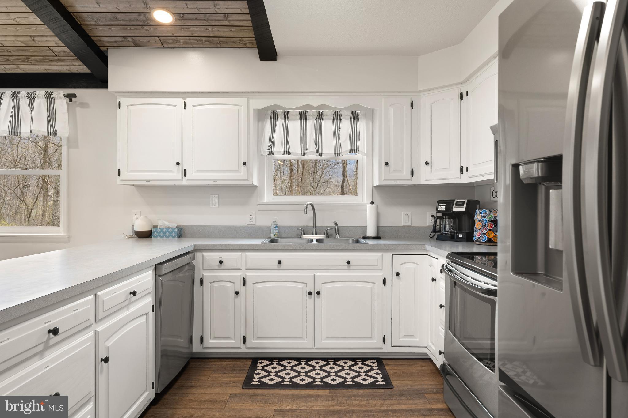 LOCUST BY THE JUNIATA - Residential