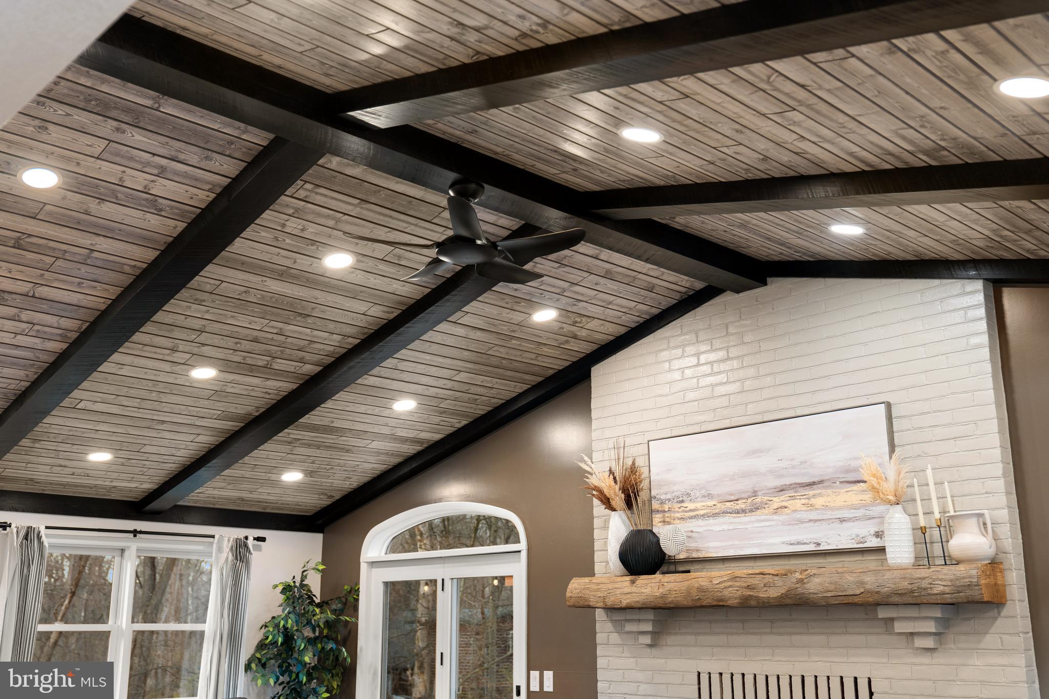 LOCUST BY THE JUNIATA - Residential