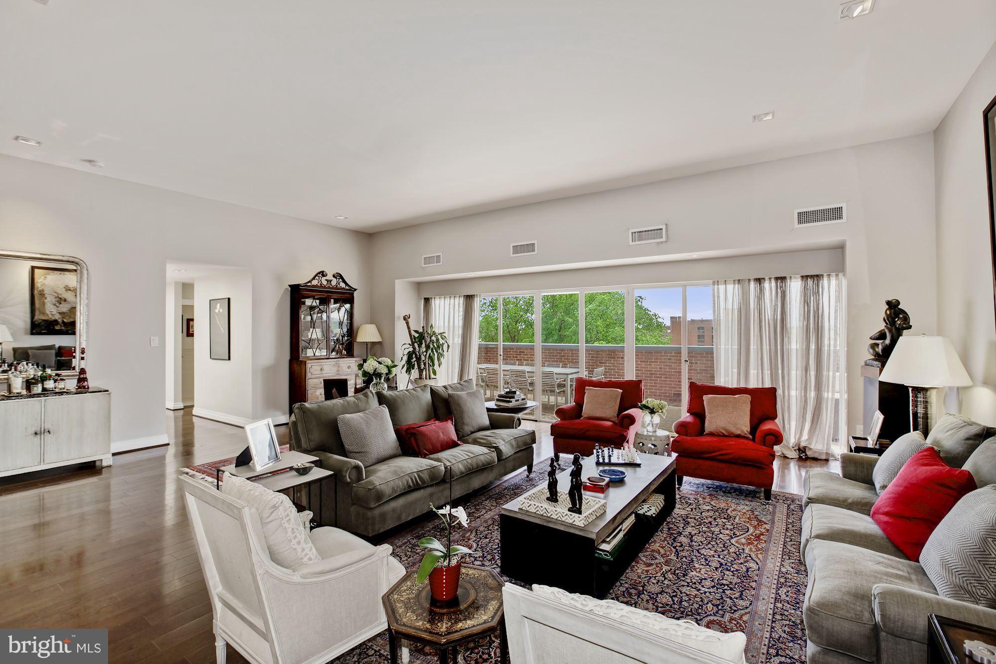 GEORGETOWN - Residential