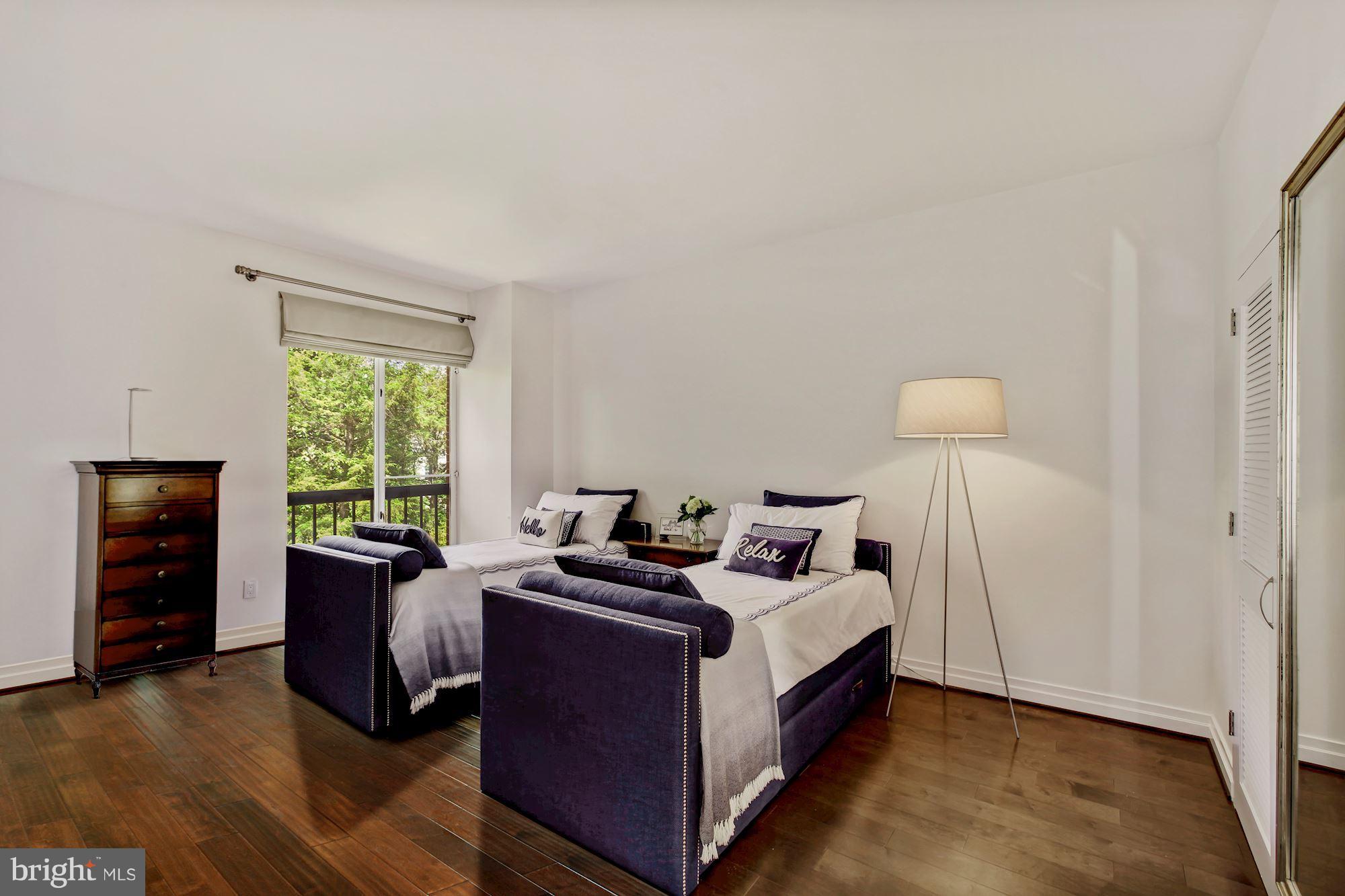GEORGETOWN - Residential