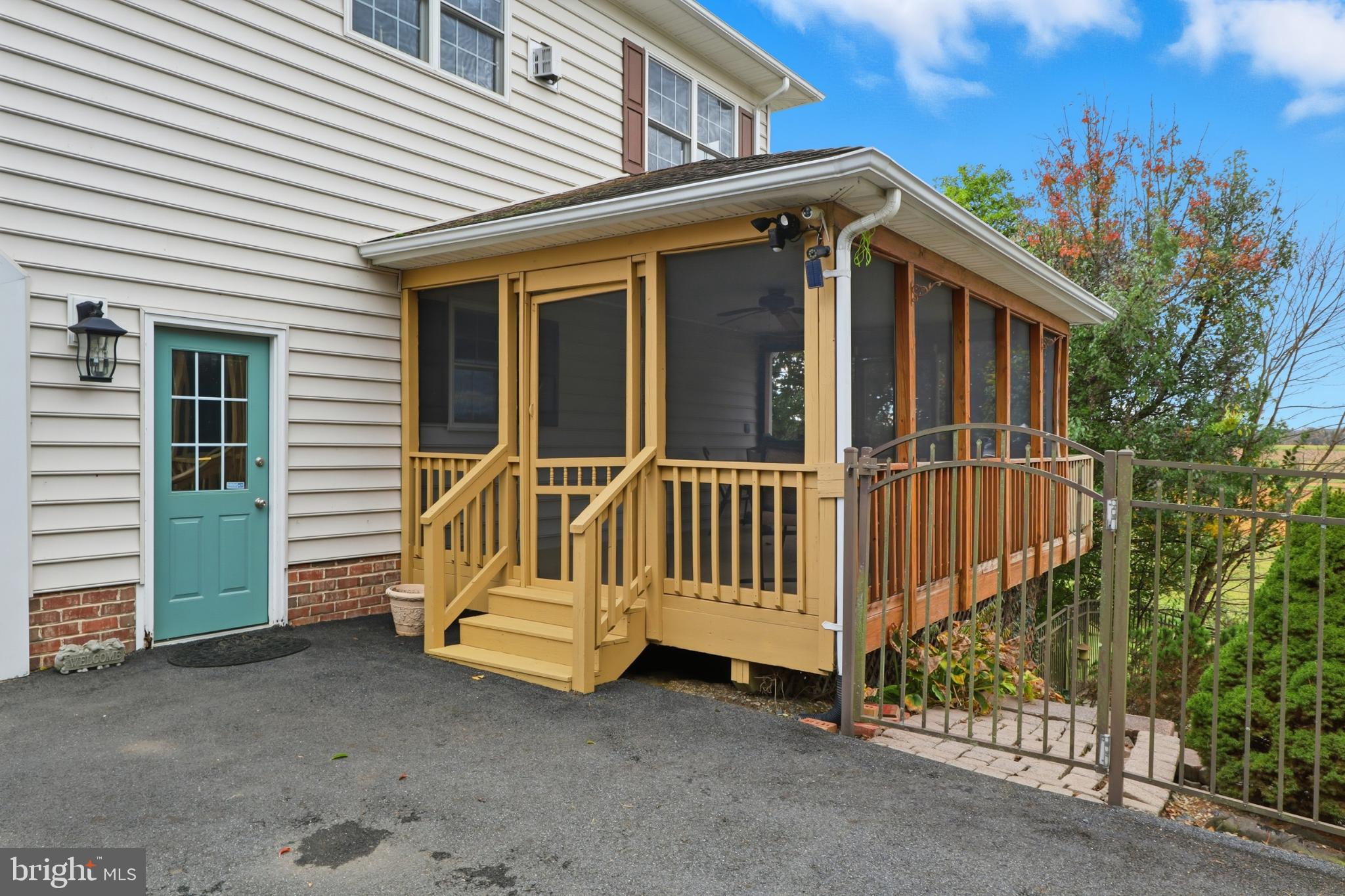 WOODSHIRE VILLAGE - Residential