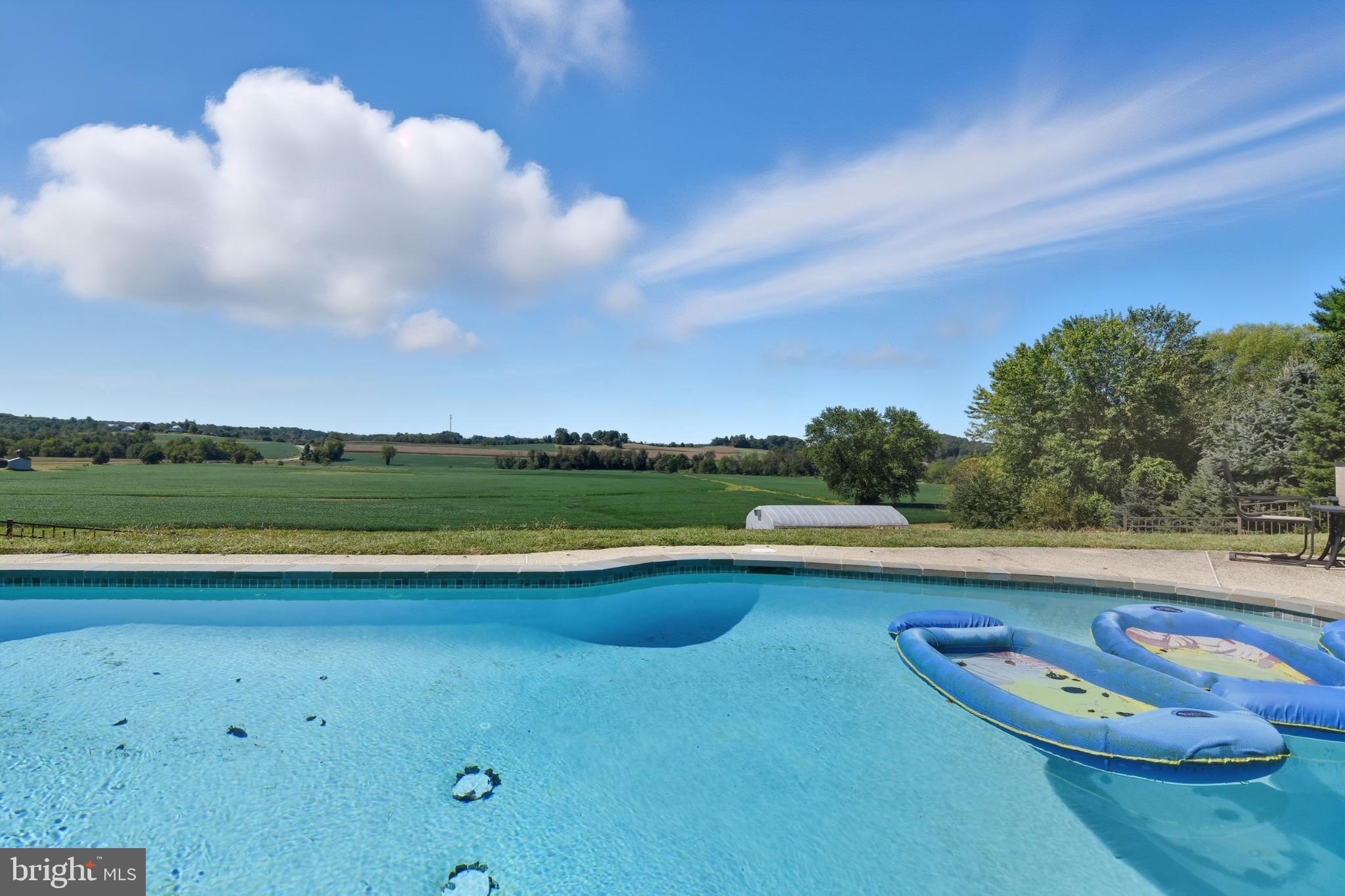 WOODSHIRE VILLAGE - Residential